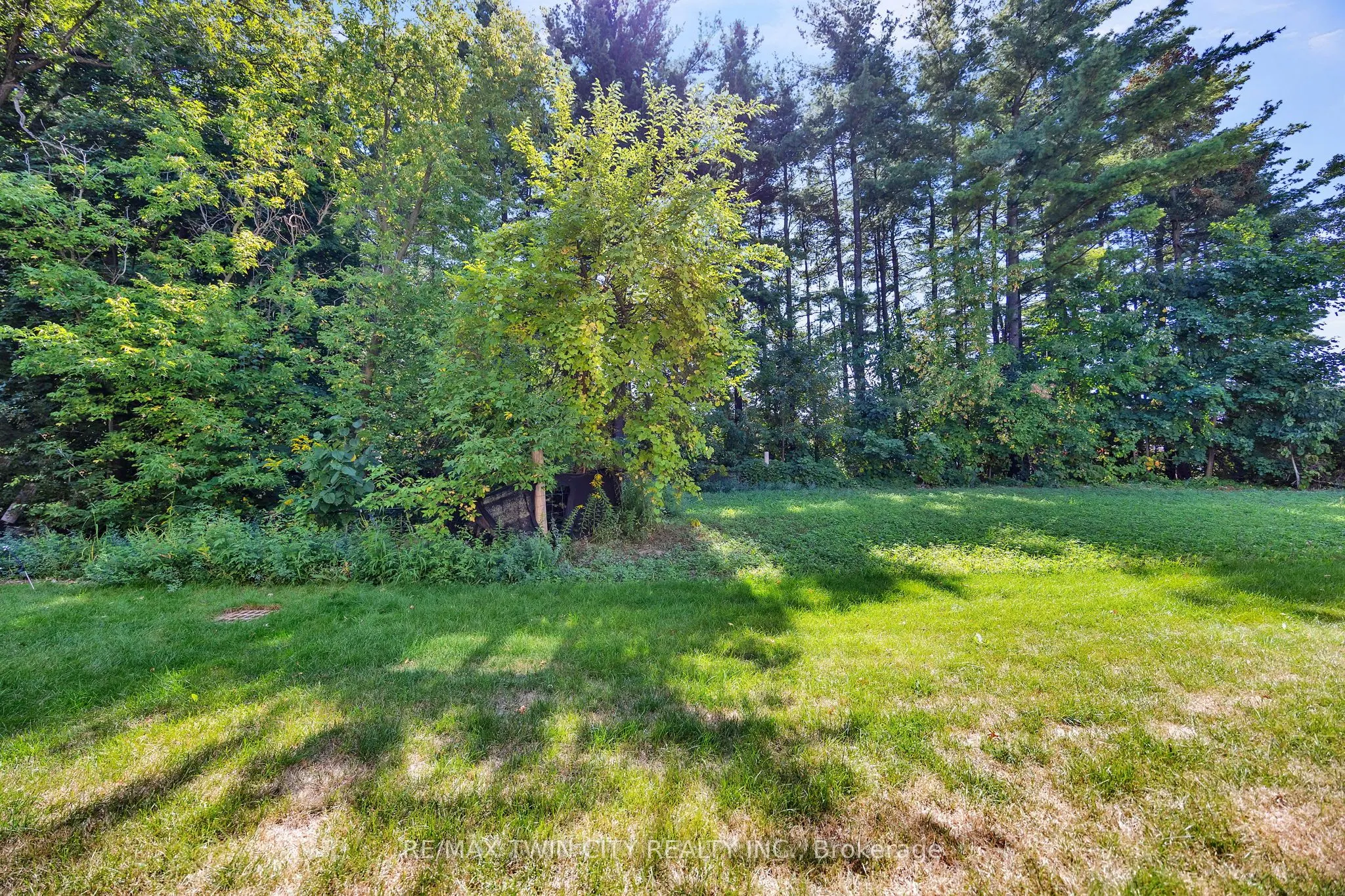 143 Elgin Street N, #Lot 63