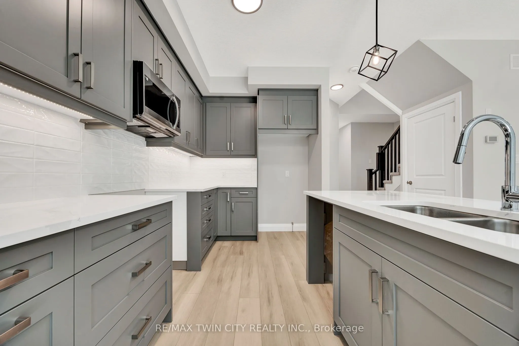 143 Elgin Street N, #Lot 63