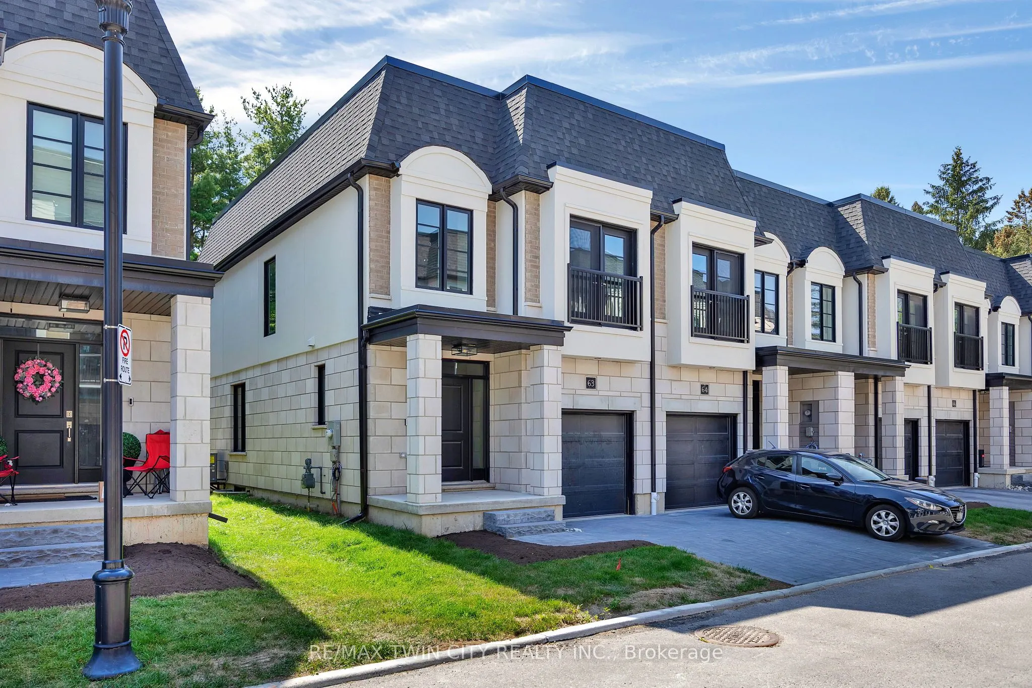 143 Elgin Street N, #Lot 63