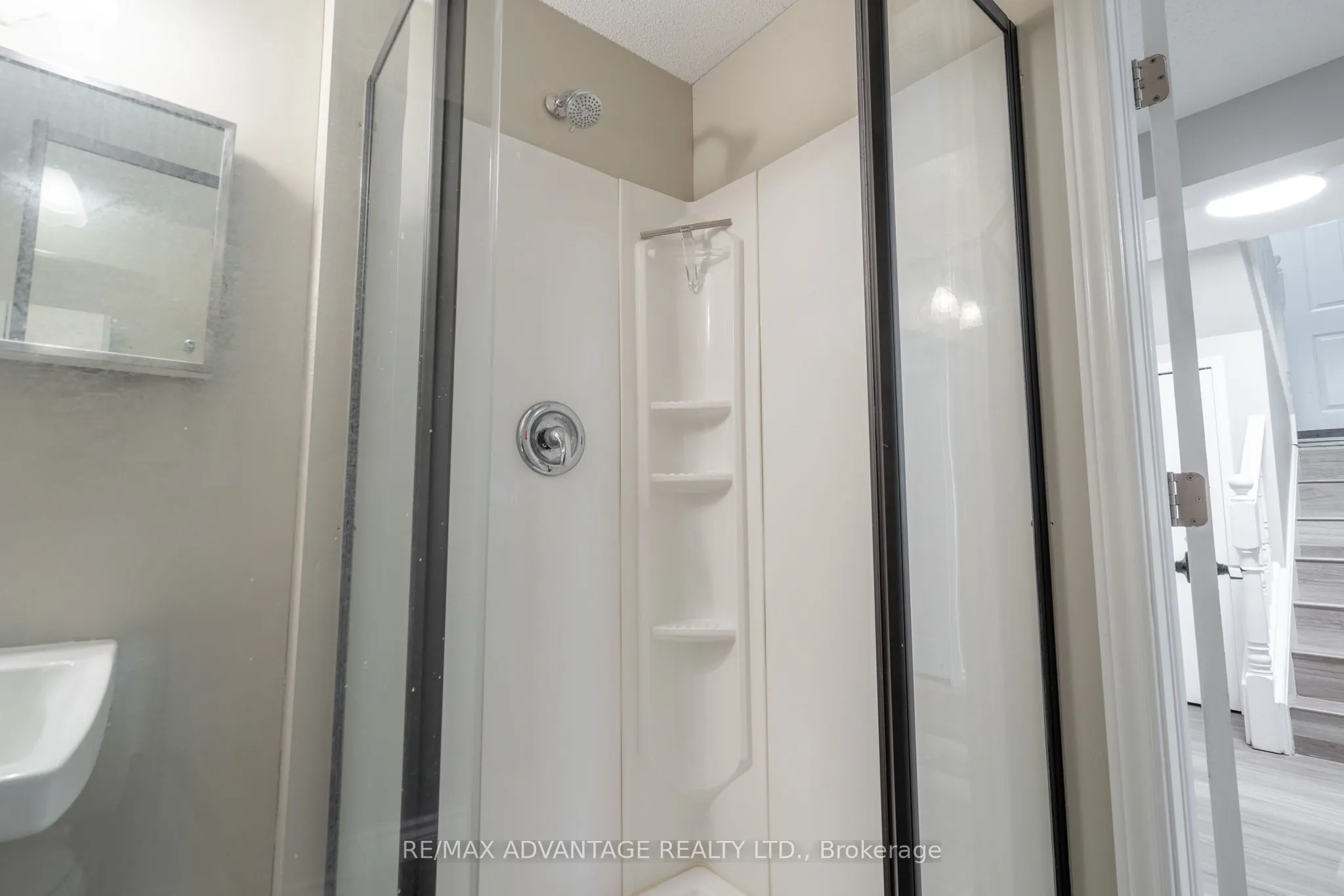 621 Cranbrook Road, #8