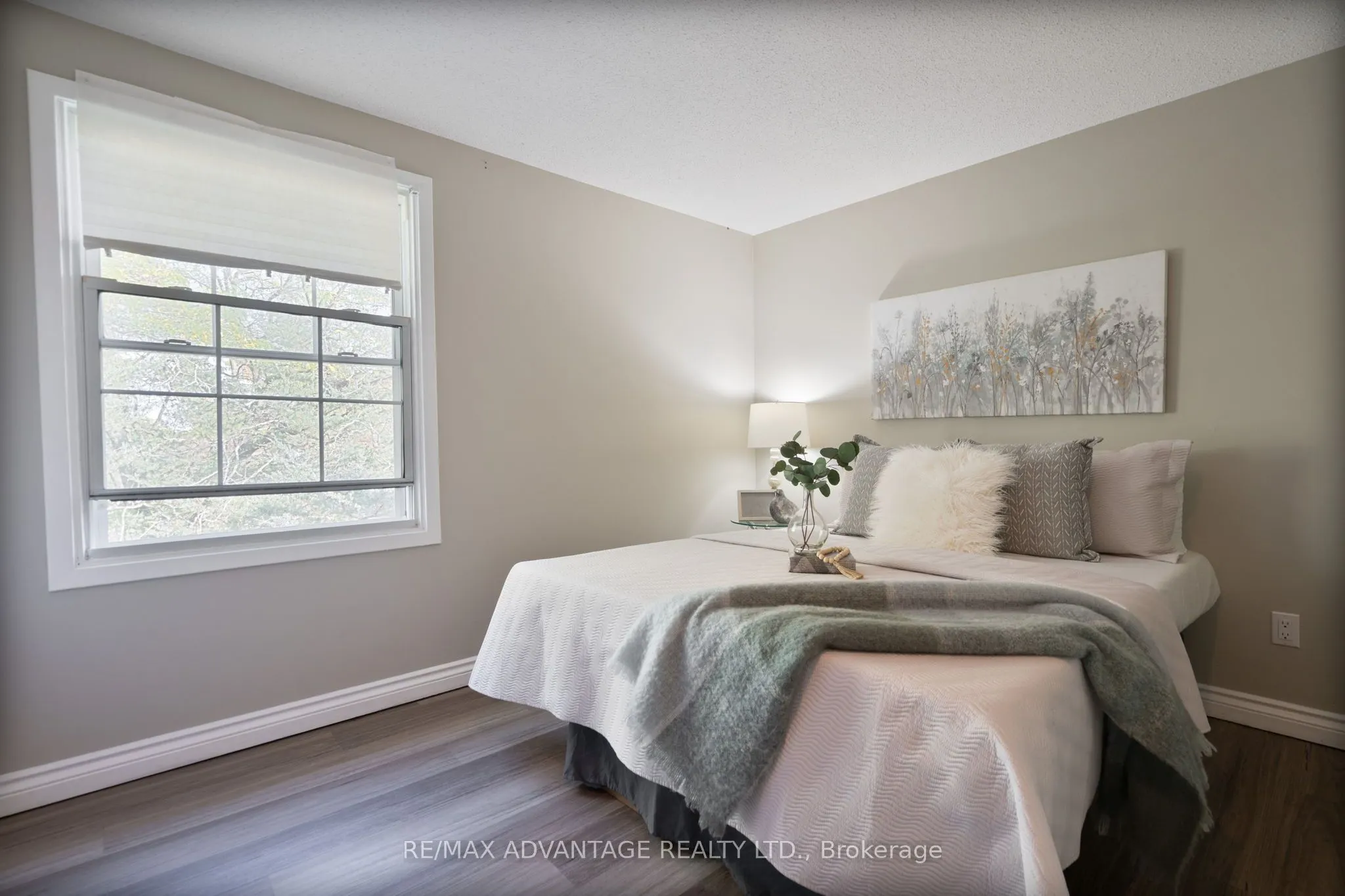 621 Cranbrook Road, #8