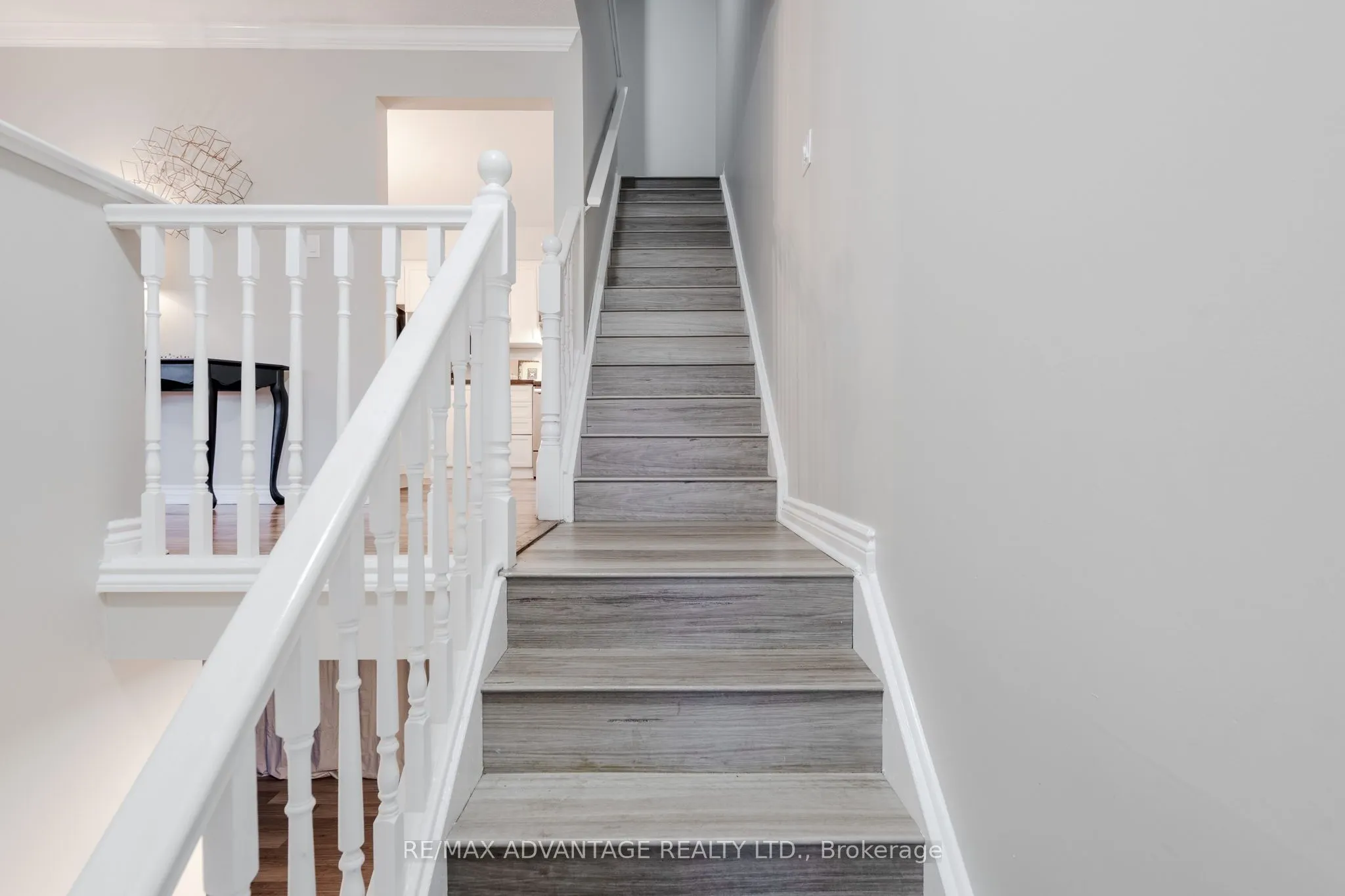 621 Cranbrook Road, #8