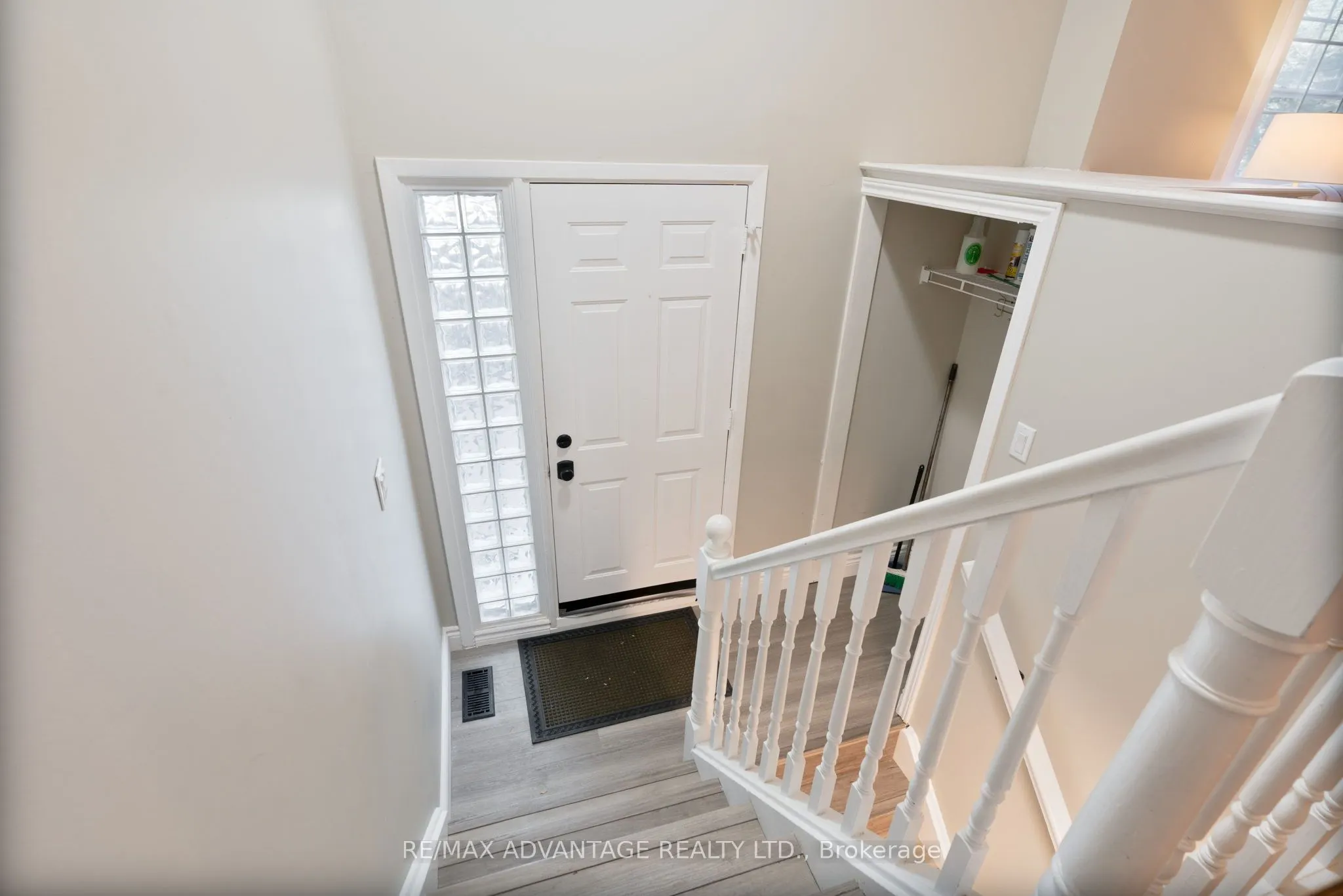 621 Cranbrook Road, #8