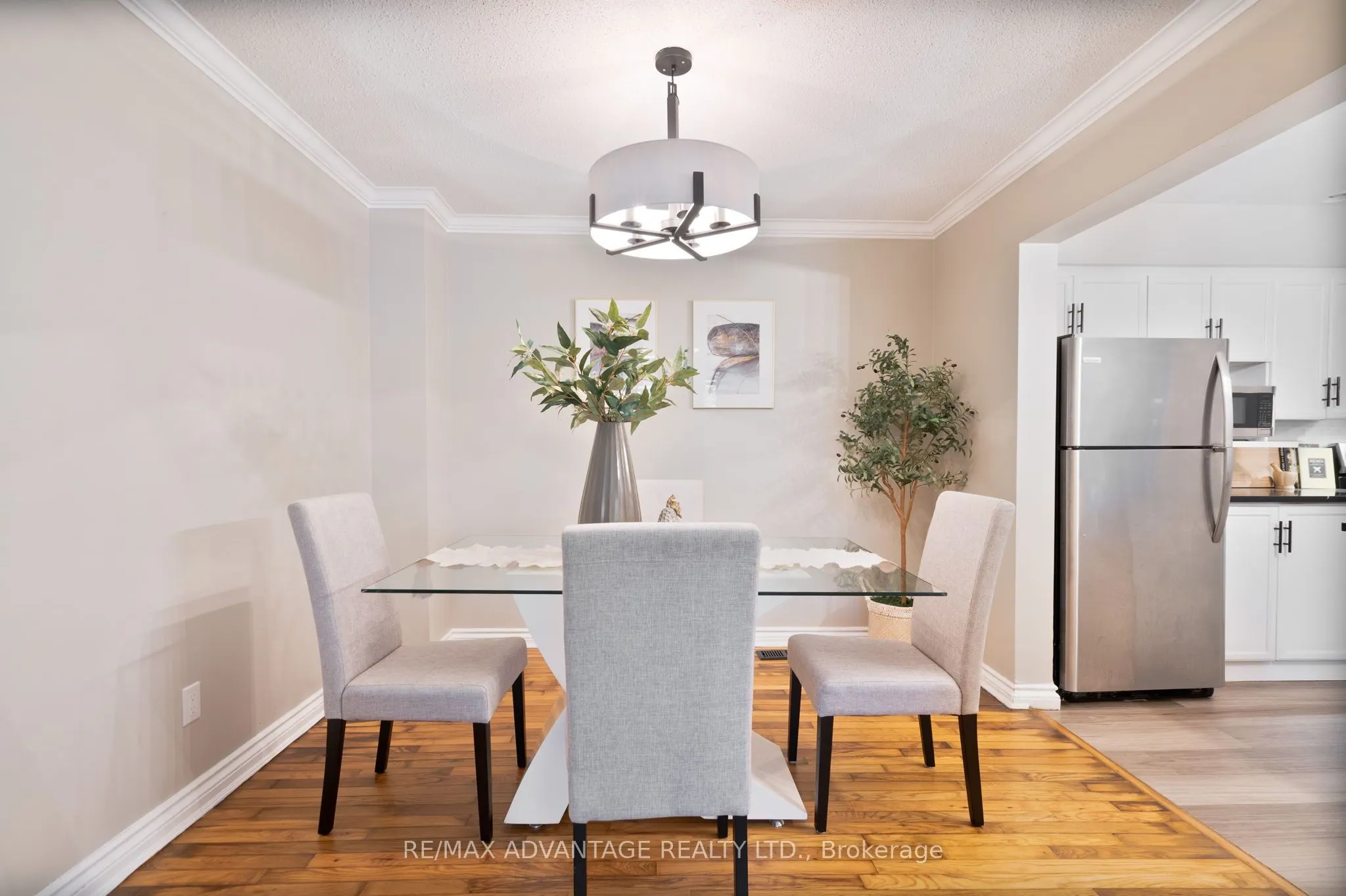 621 Cranbrook Road, #8