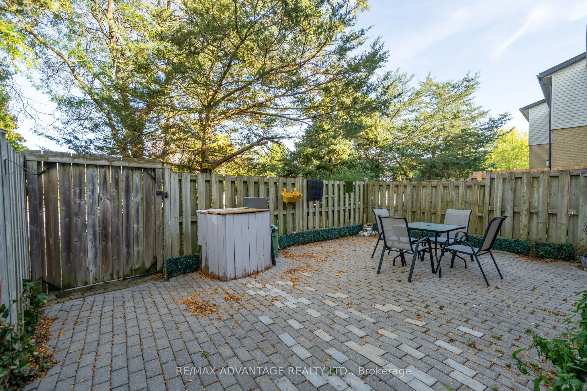 621 Cranbrook Road, #8