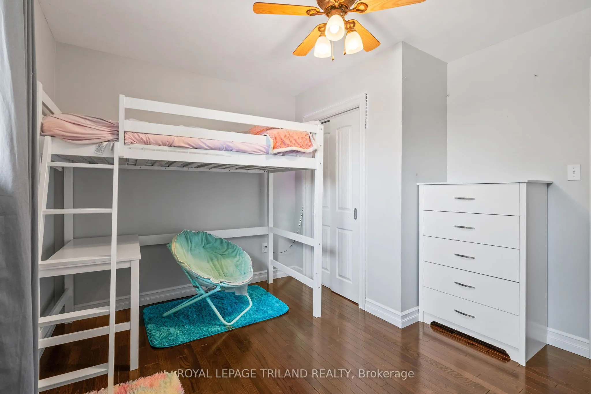368 Kenmore Place