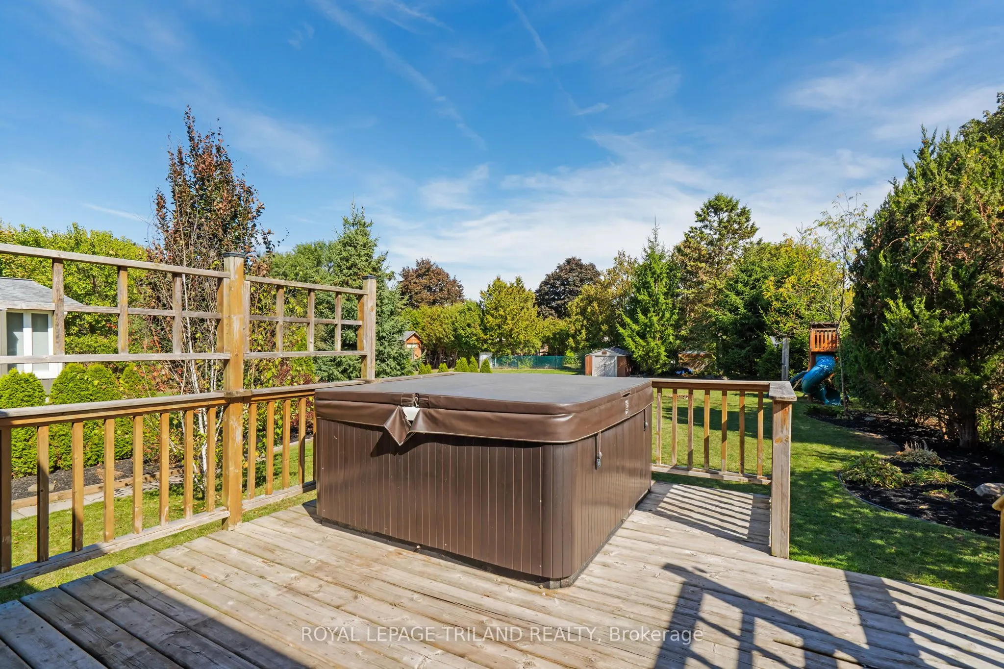 368 Kenmore Place