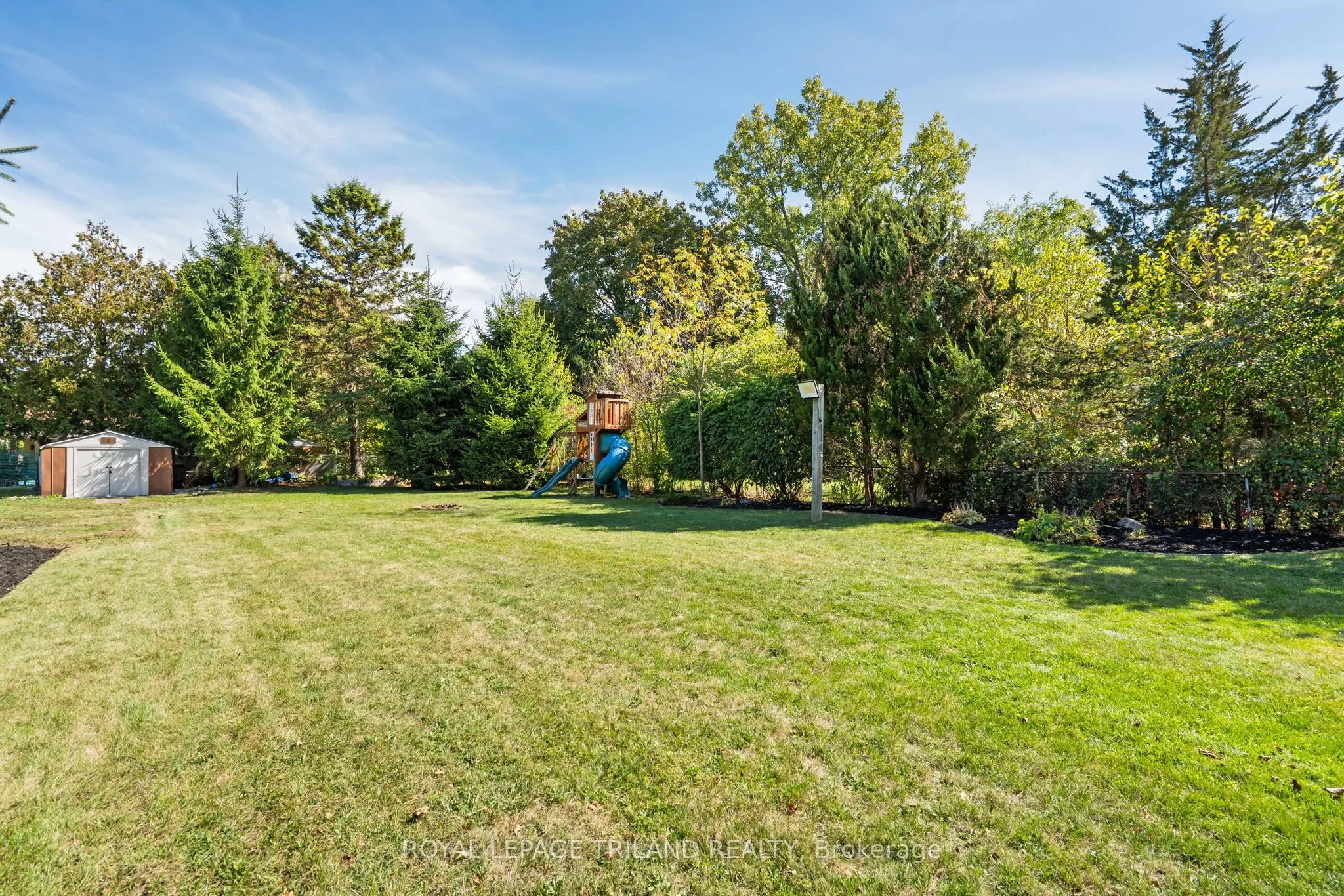 368 Kenmore Place