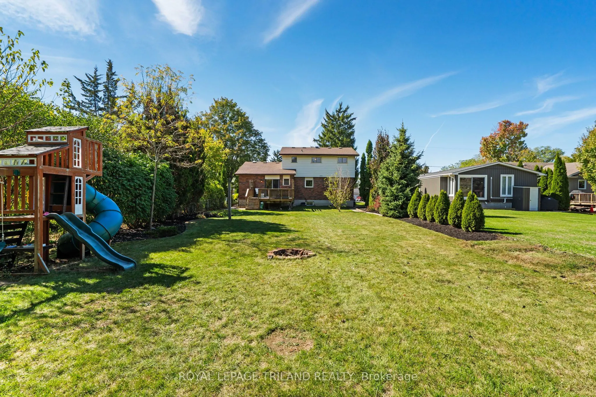 368 Kenmore Place