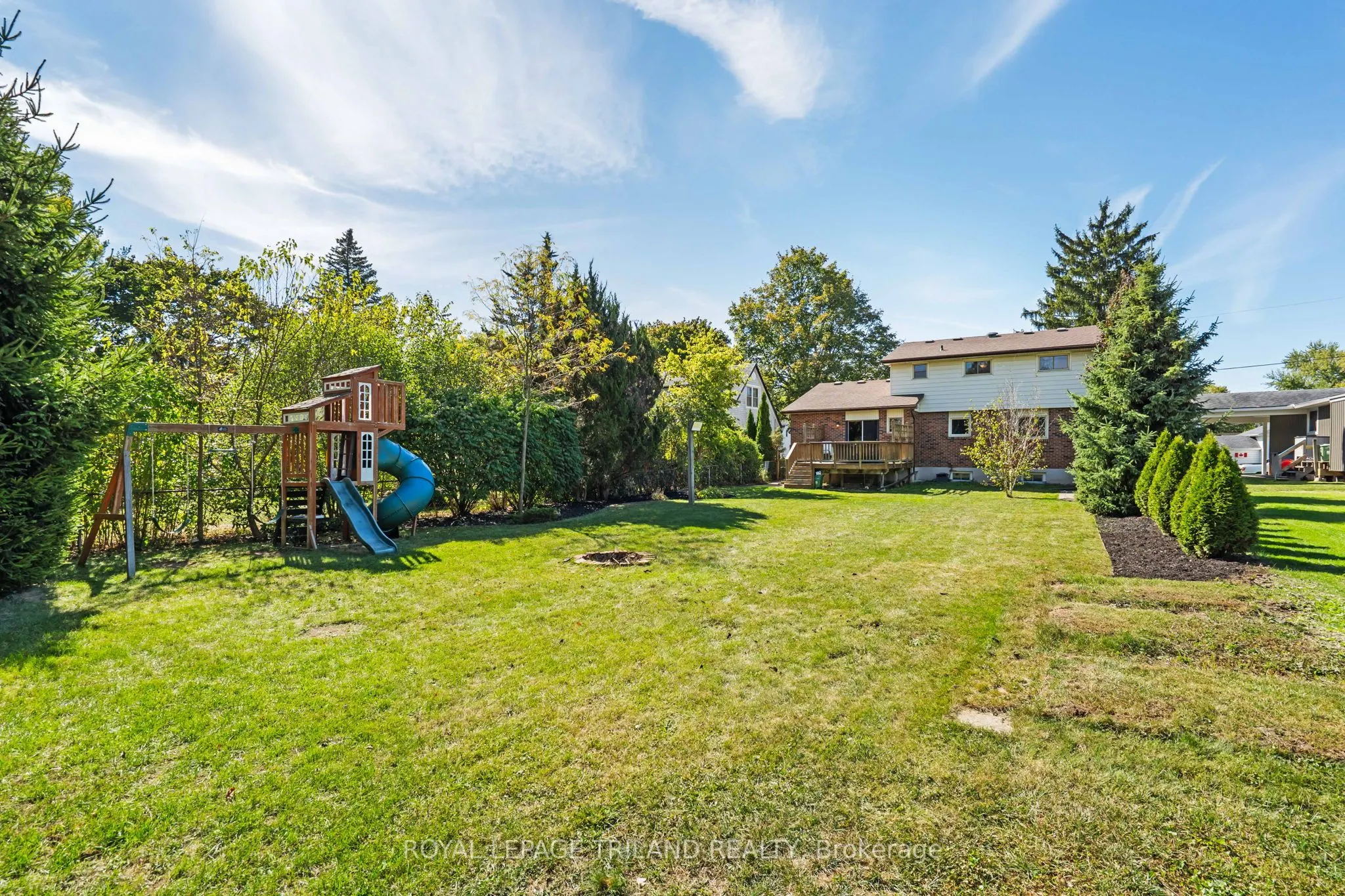 368 Kenmore Place