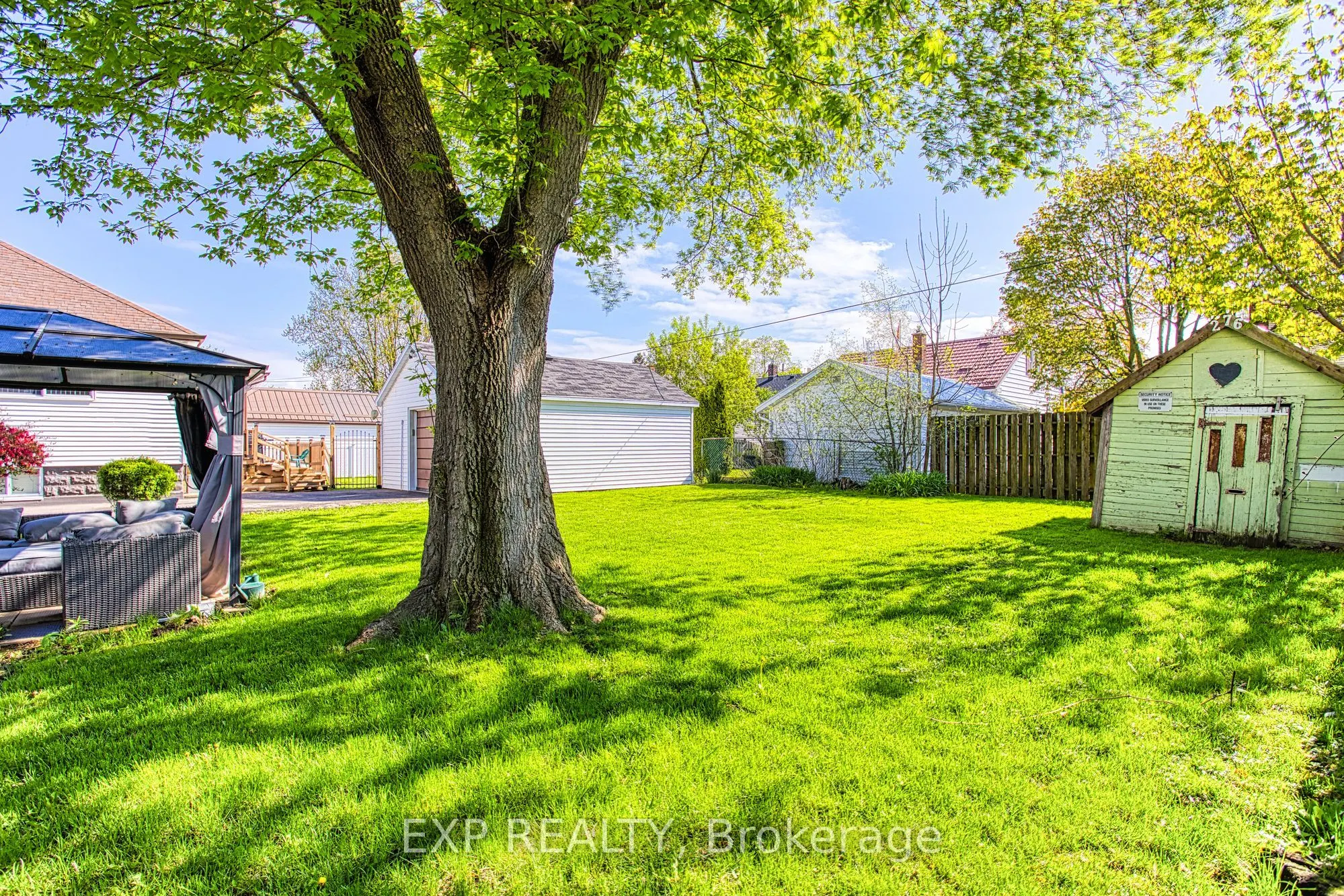 276 Mcalpine Avenue S