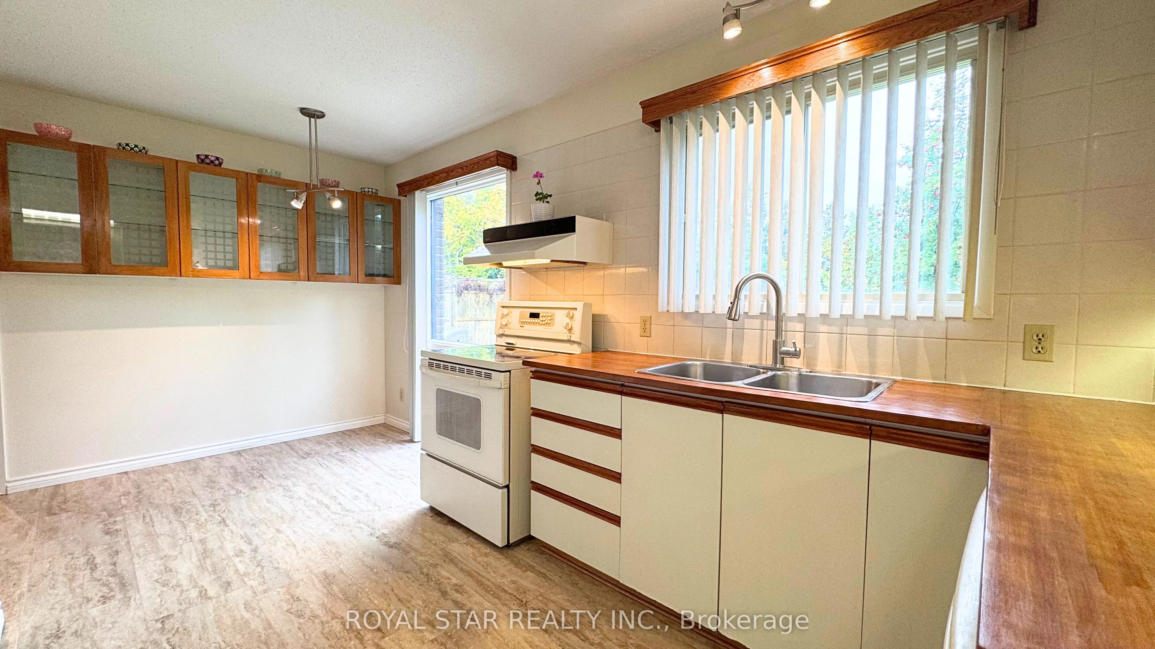 14 Pentland Crescent