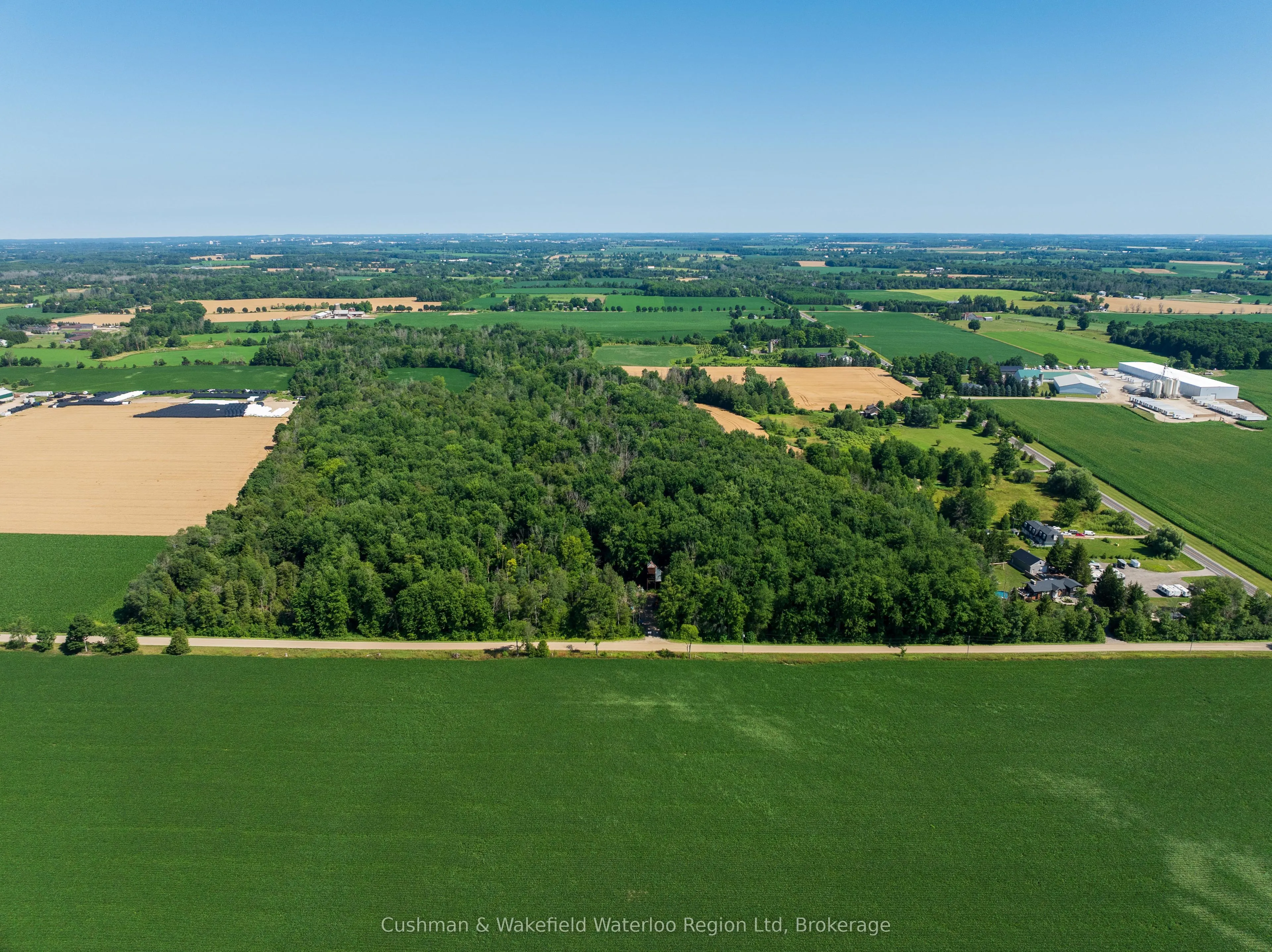7167 Sideroad 14 Pilkington