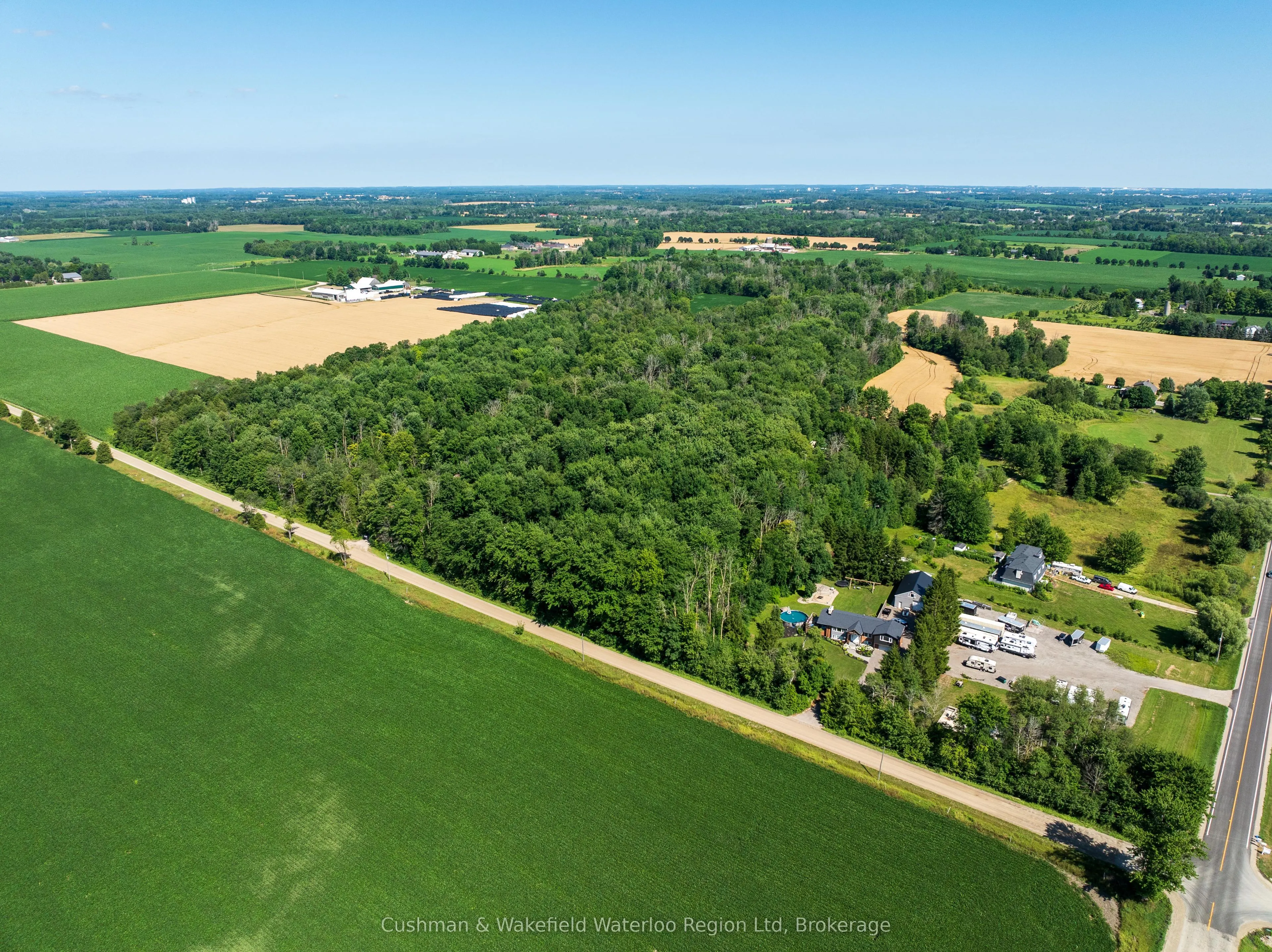 7167 Sideroad 14 Pilkington