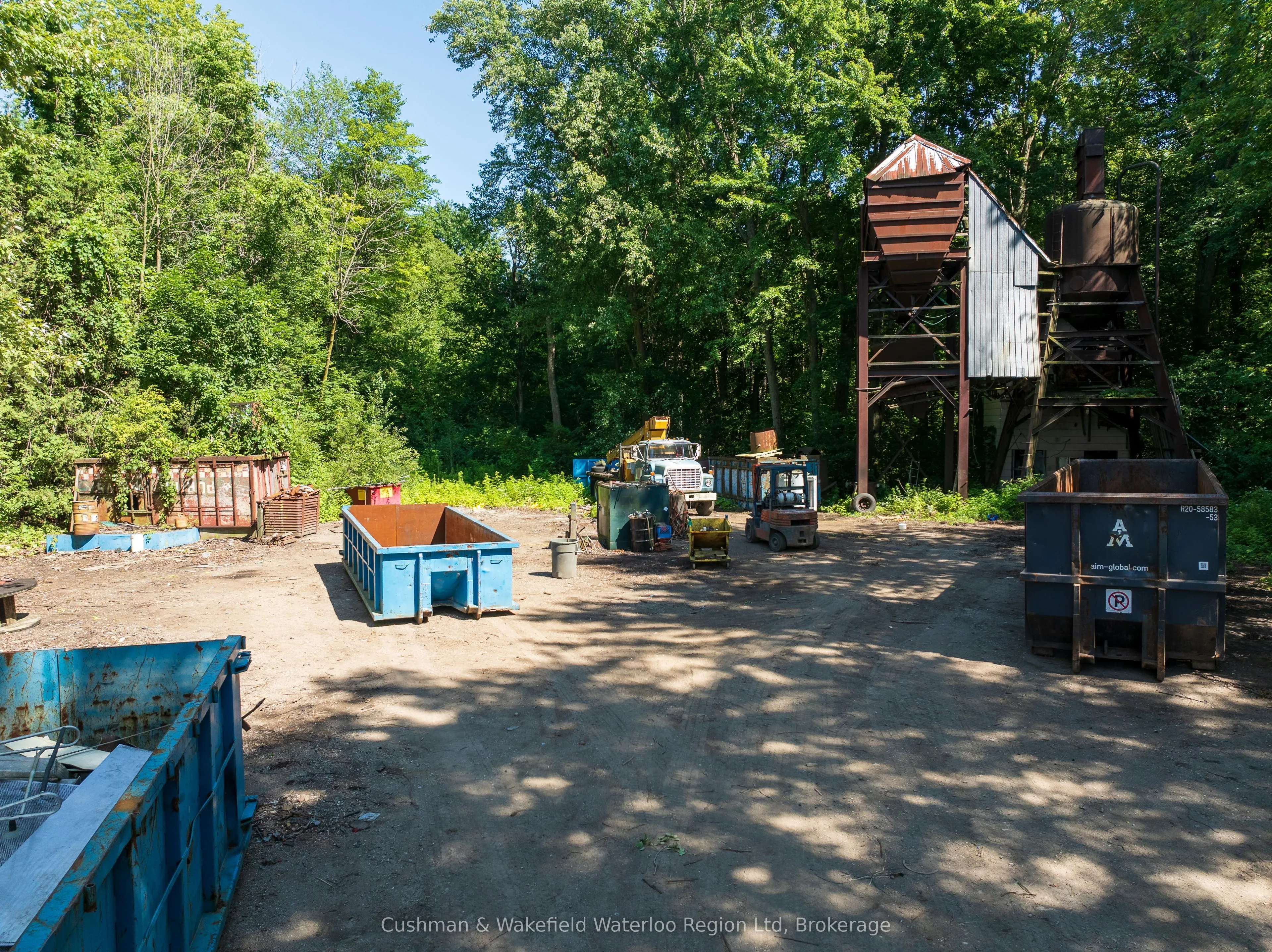 7167 Sideroad 14 Pilkington