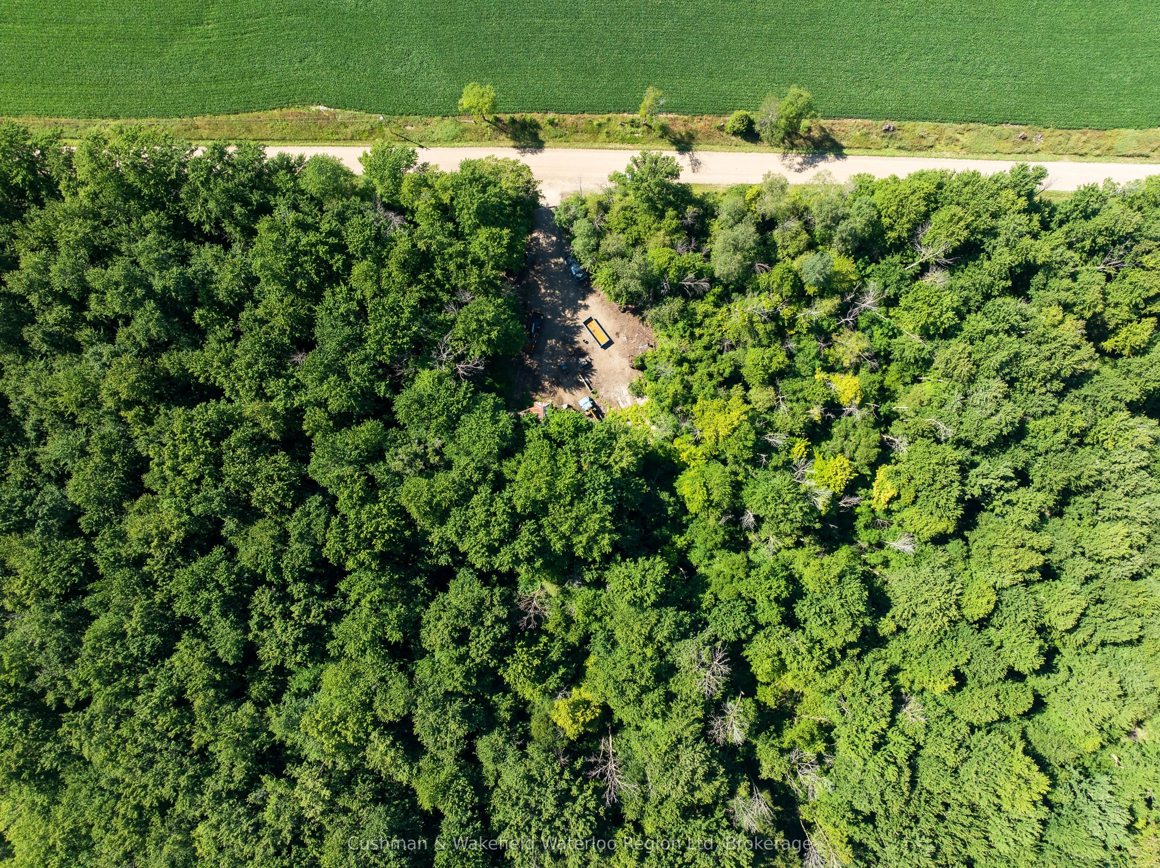 7167 Sideroad 14 Pilkington