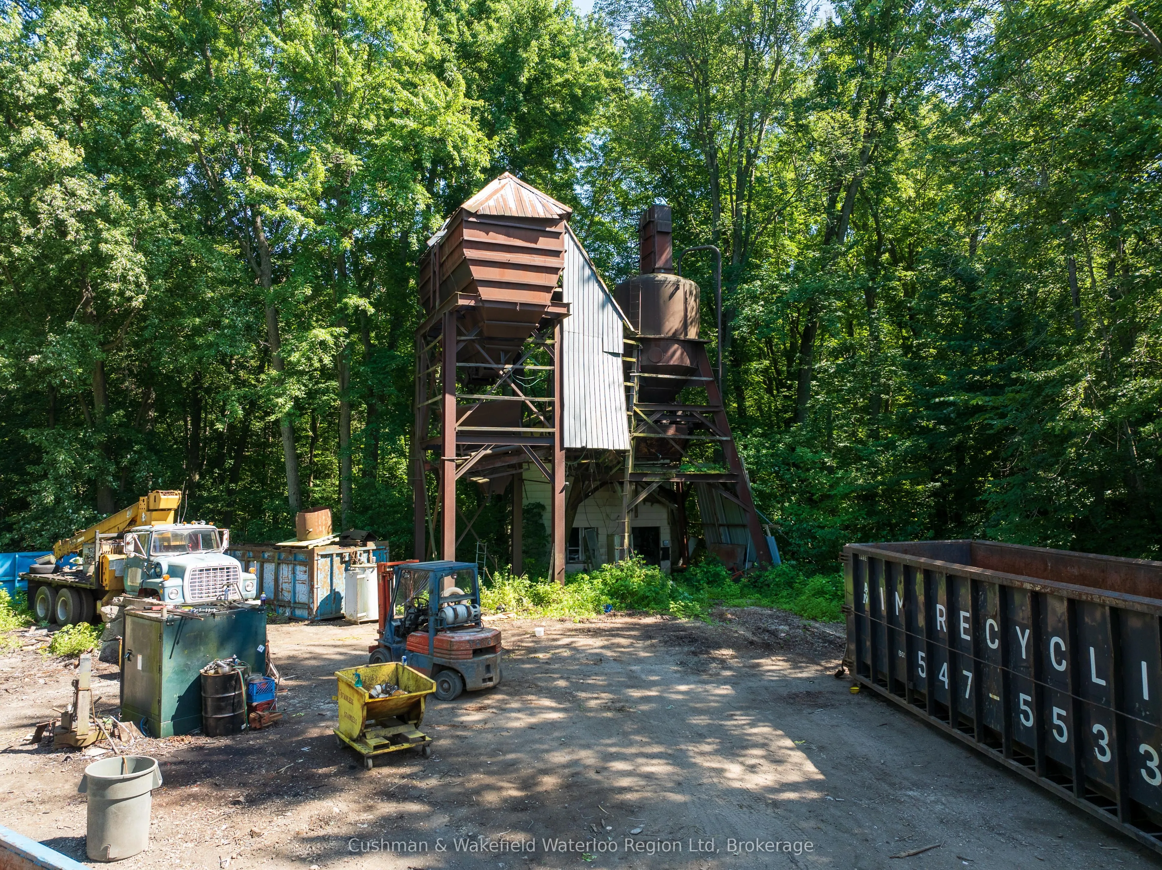 7167 Sideroad 14 Pilkington