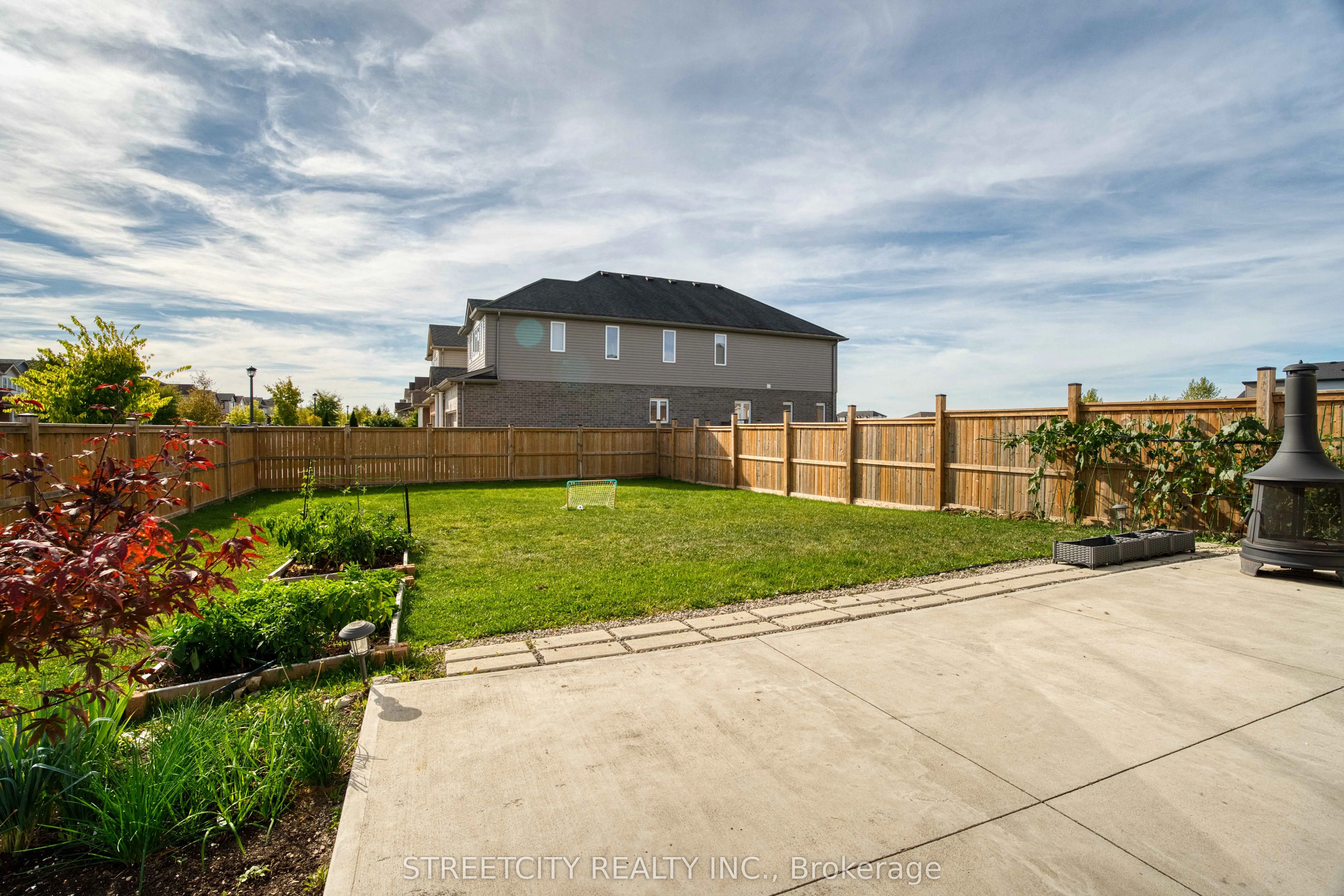 2167 WATEROAK Drive