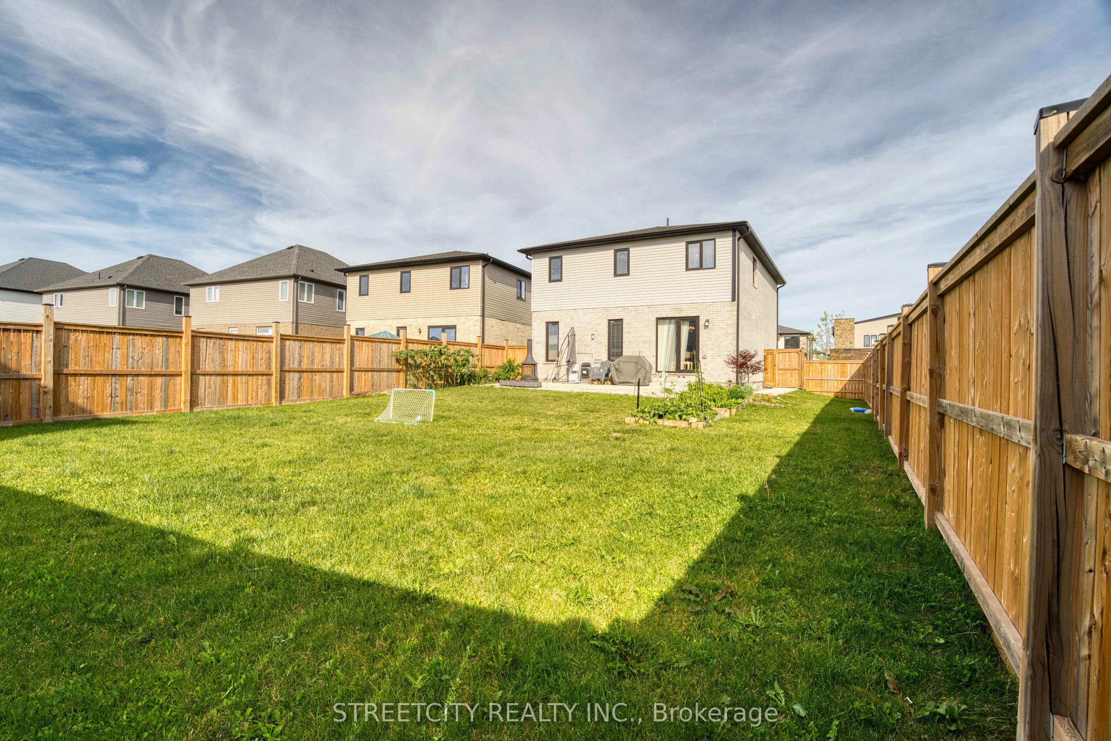 2167 WATEROAK Drive