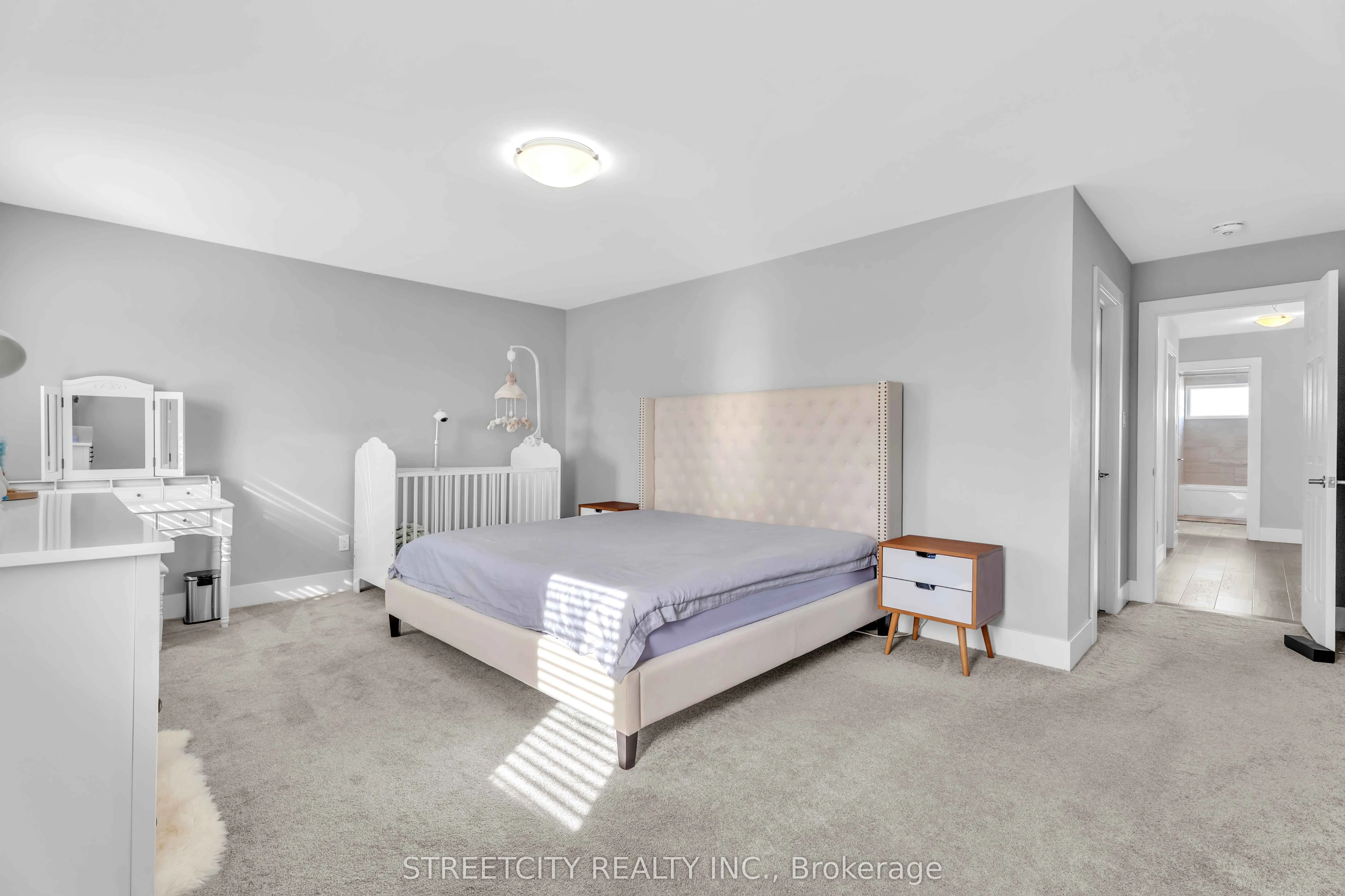 2167 WATEROAK Drive