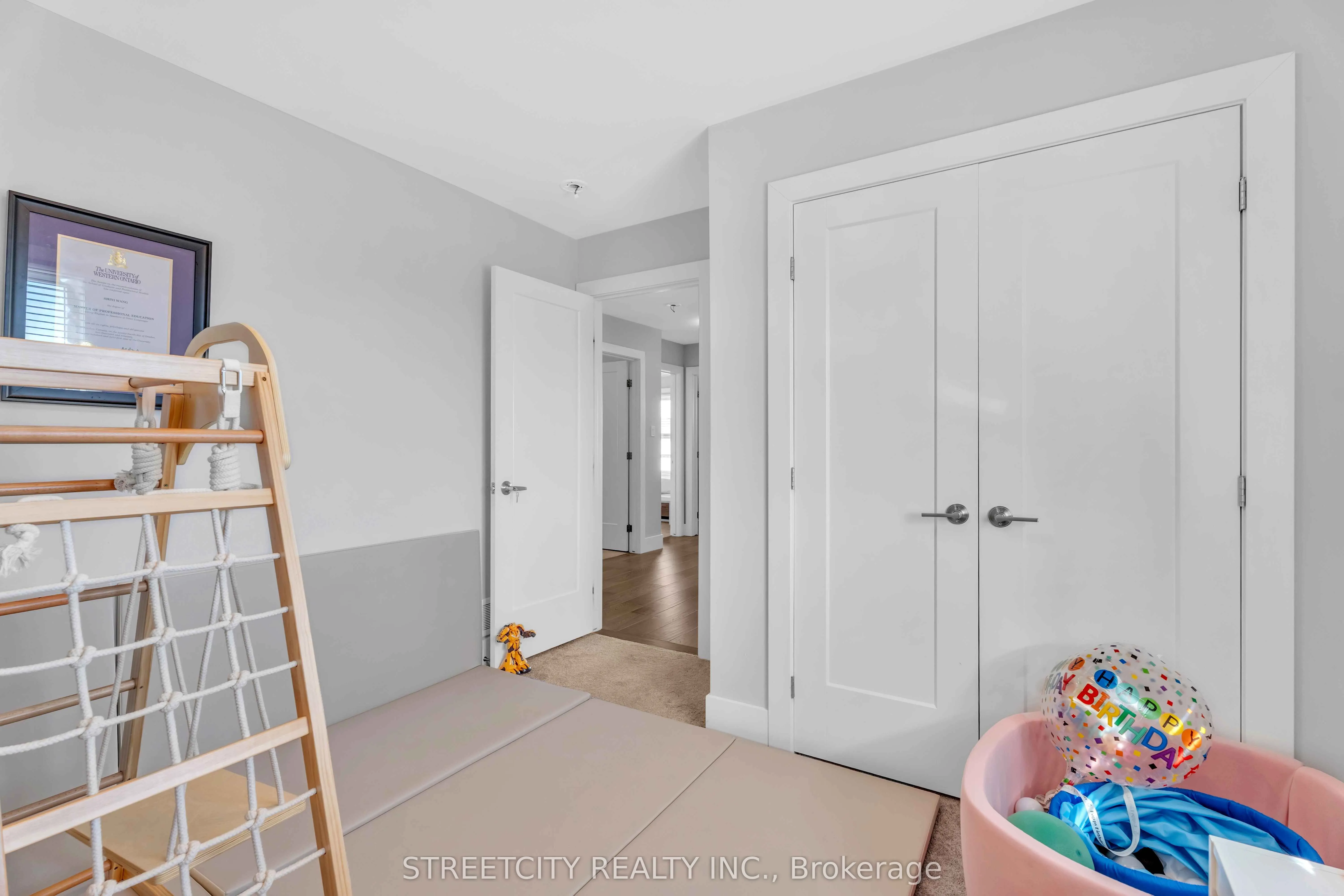 2167 WATEROAK Drive