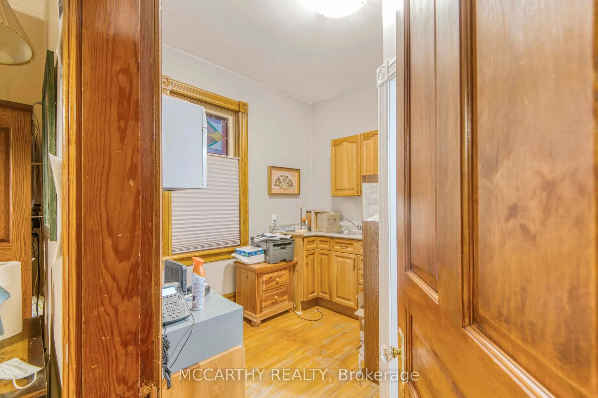 191 Main Street E