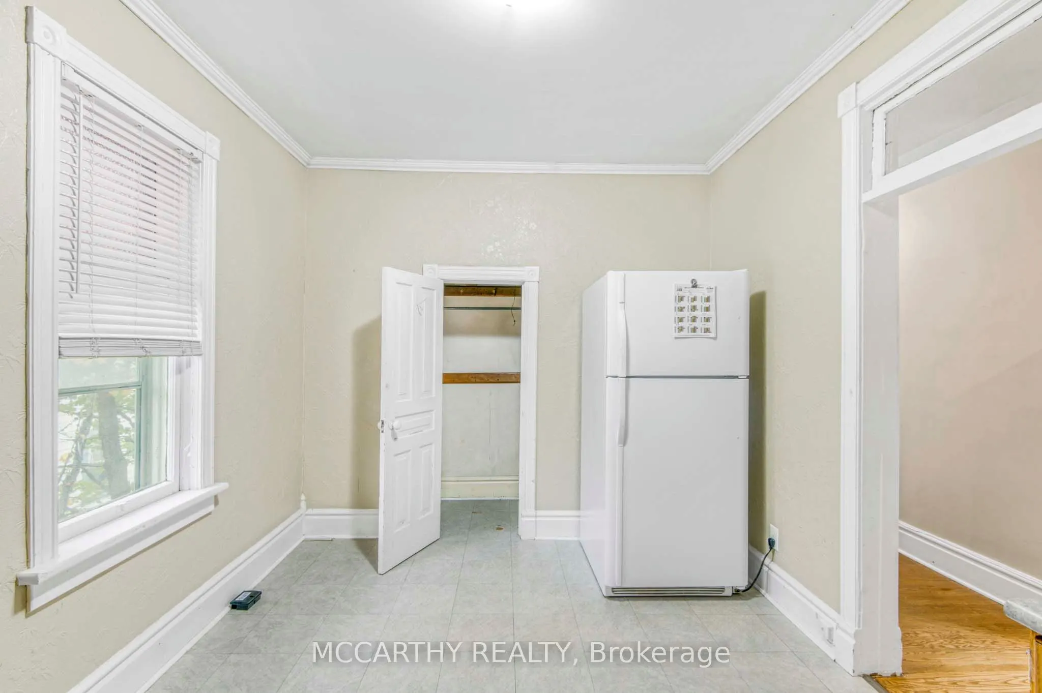 191 Main Street E