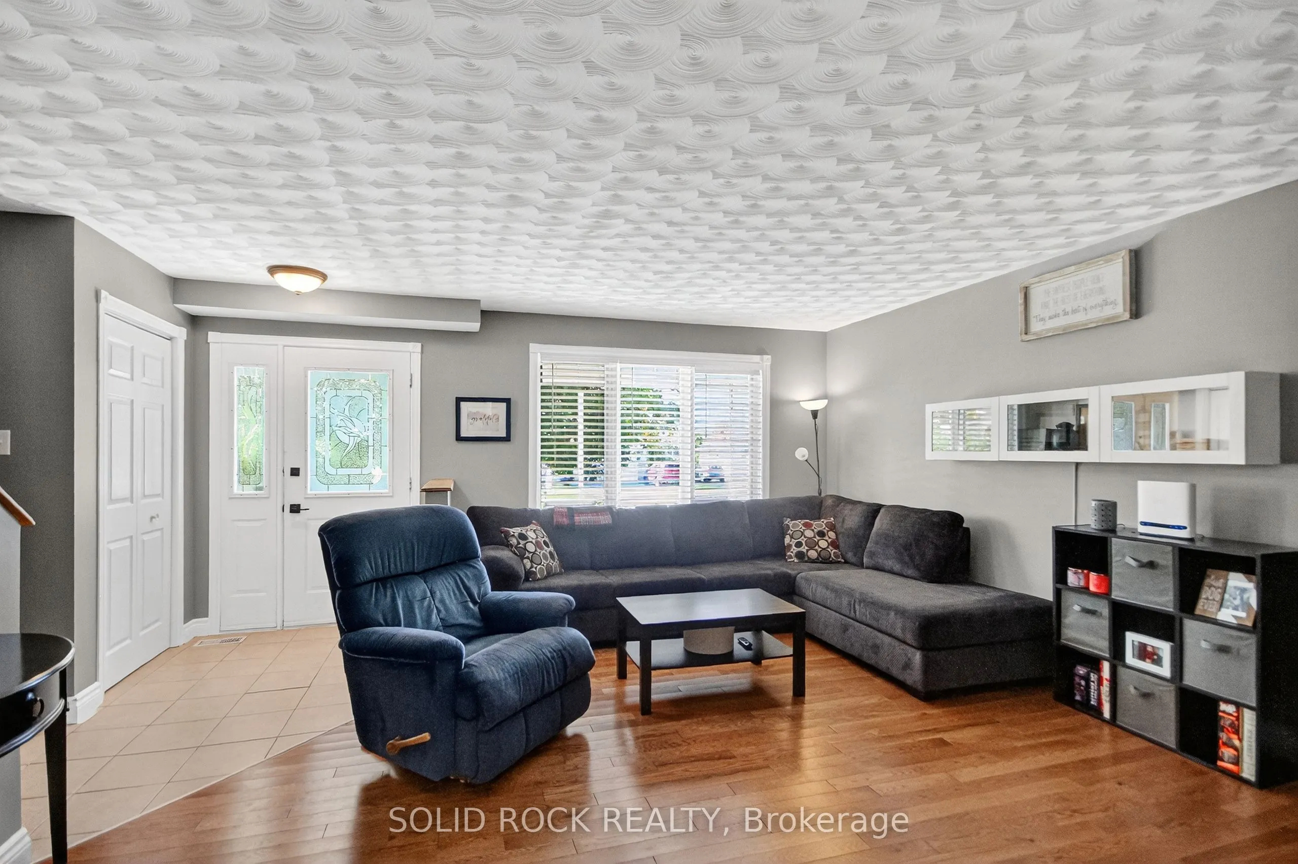 54 ROWAN Drive