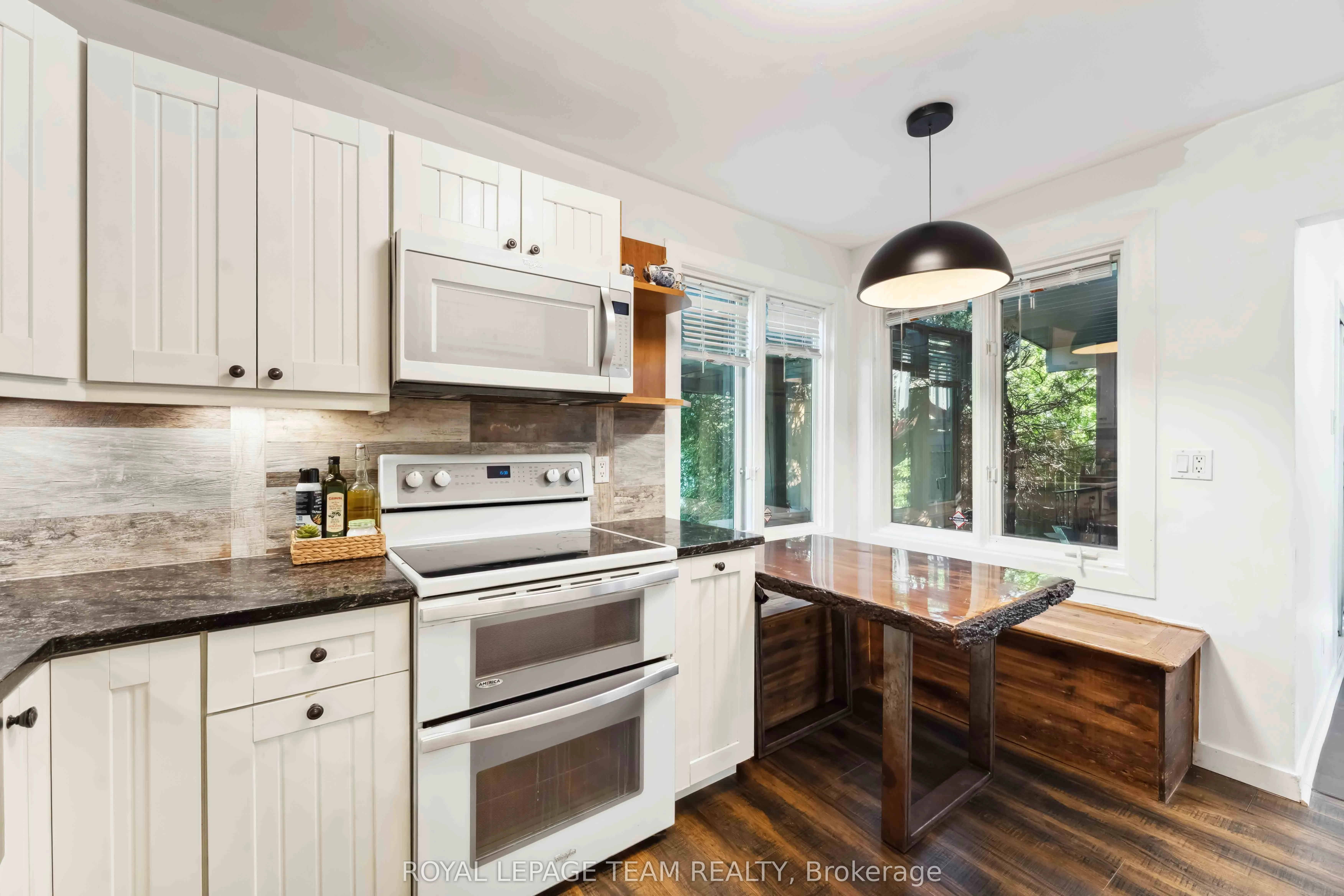 2353 Georgina Drive