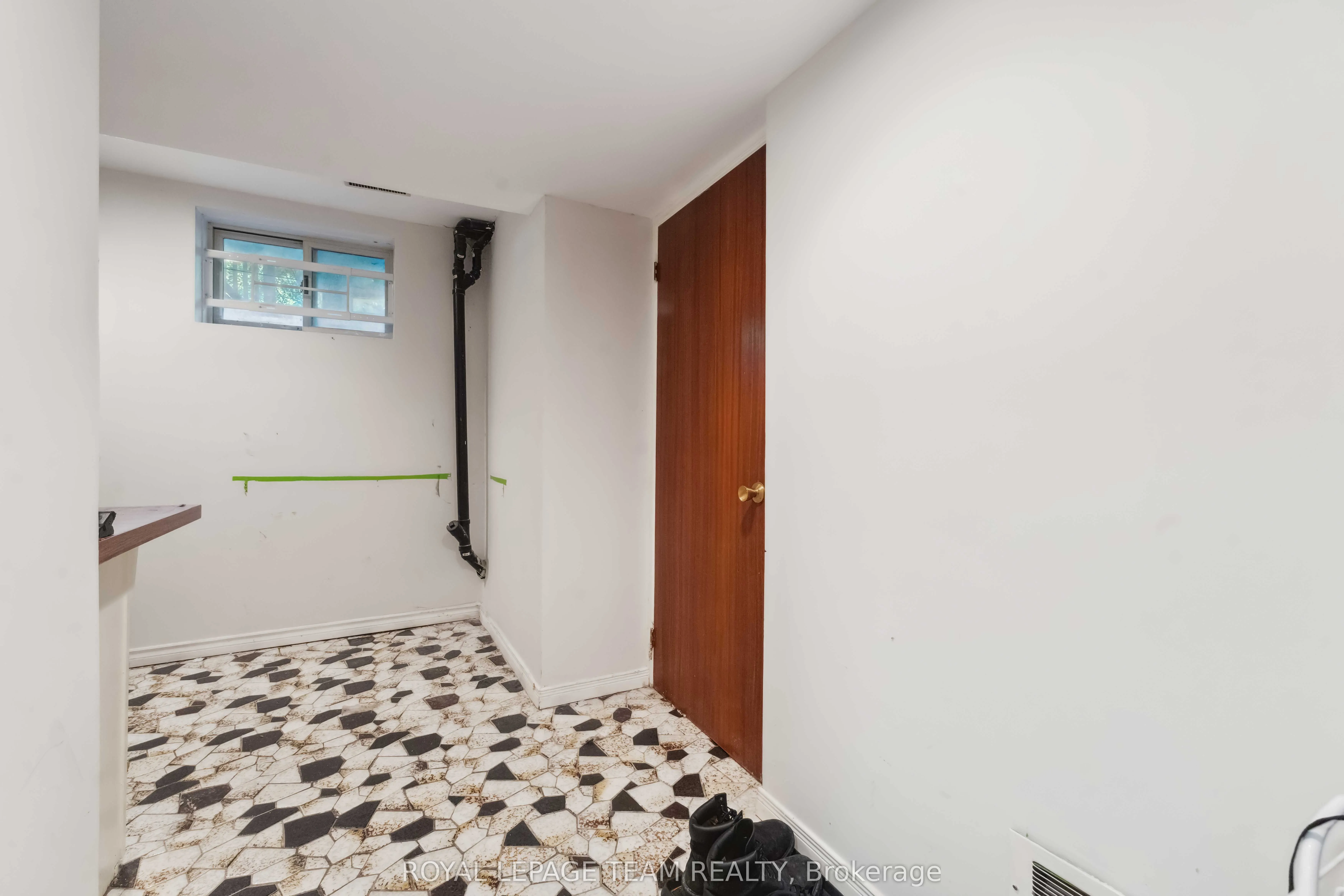 2353 Georgina Drive