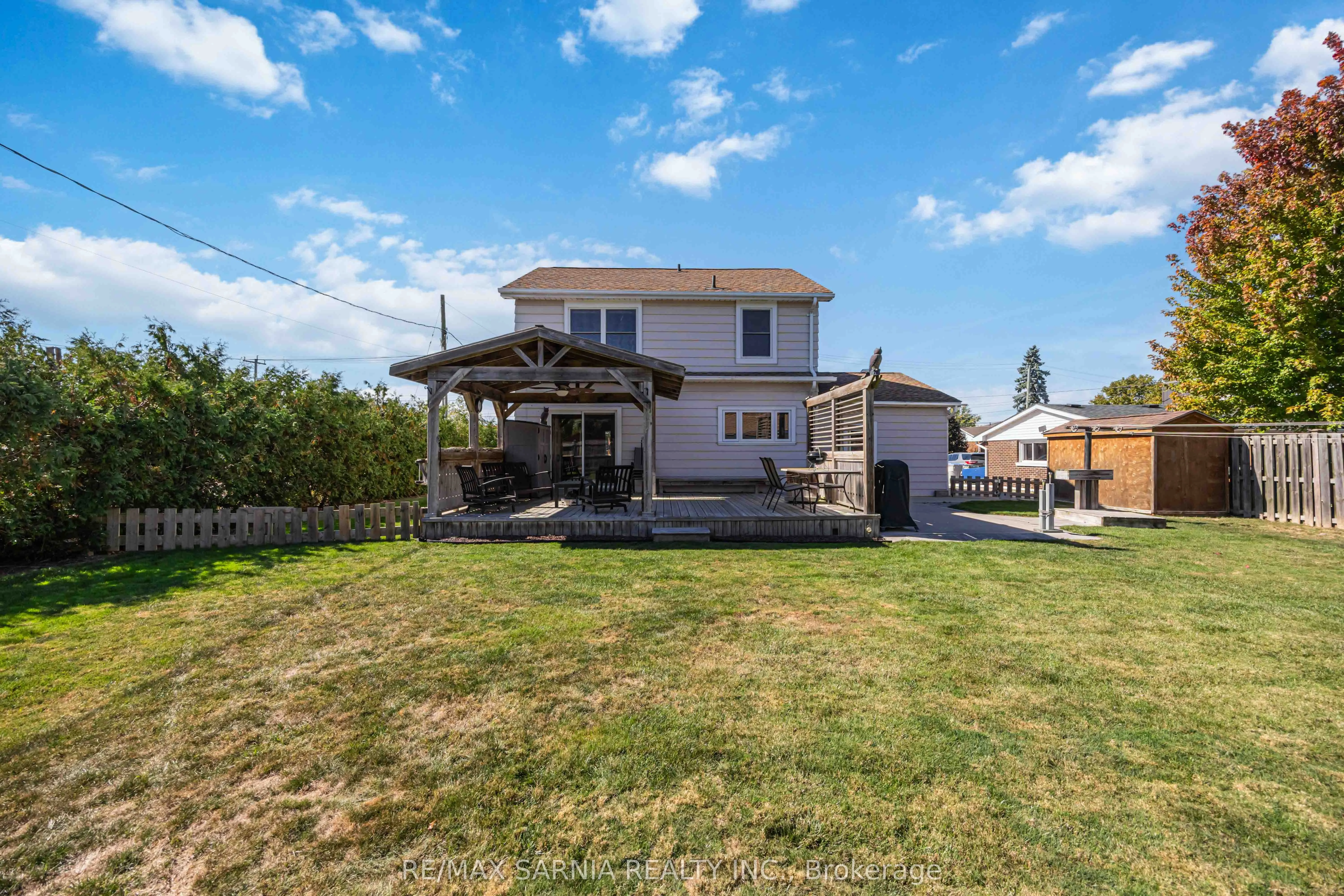 89 MACNAB Street