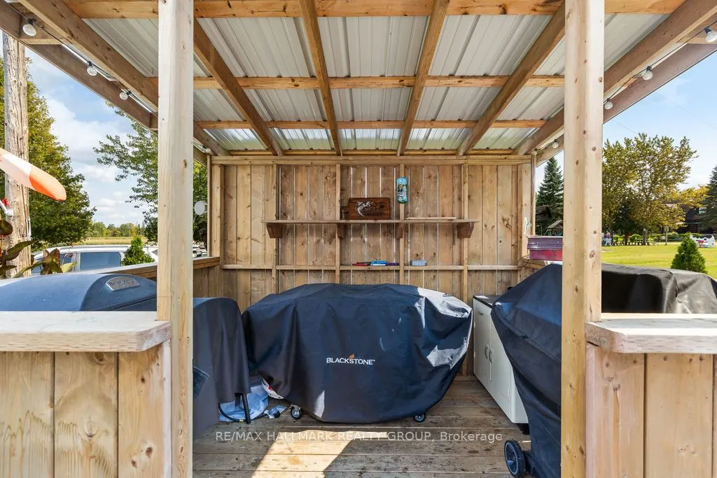 276 White Cedars Road