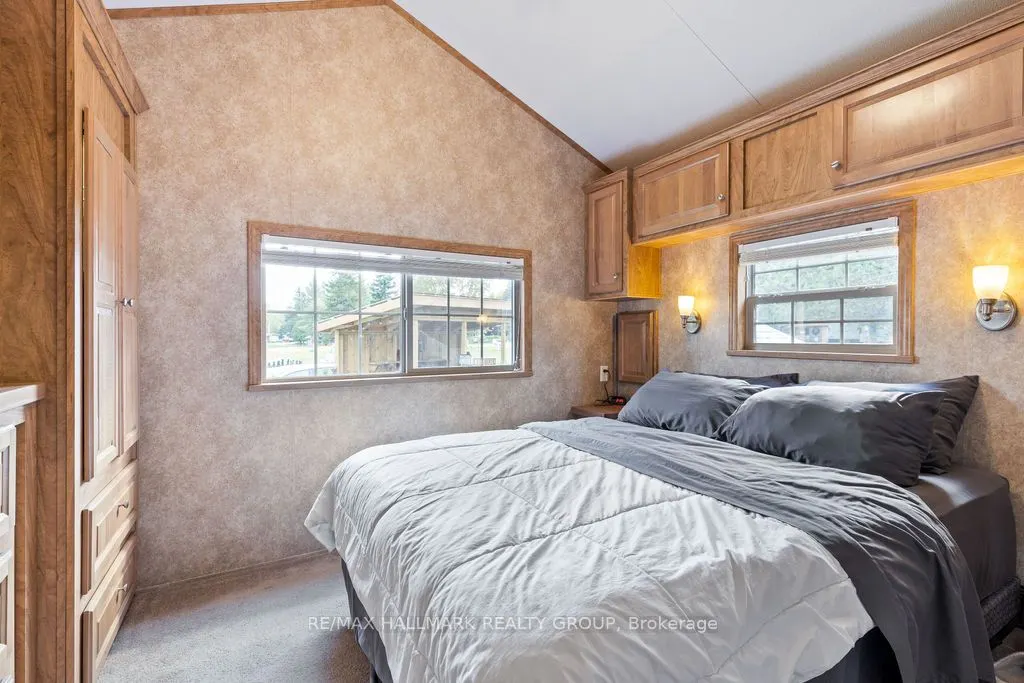 276 White Cedars Road