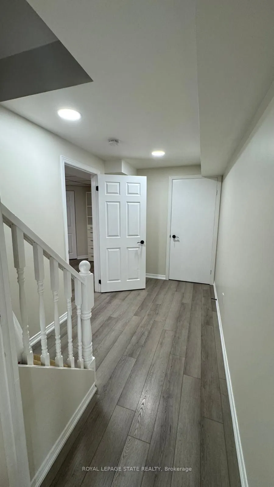 59 Bridgeport Crescent, #Bsmt