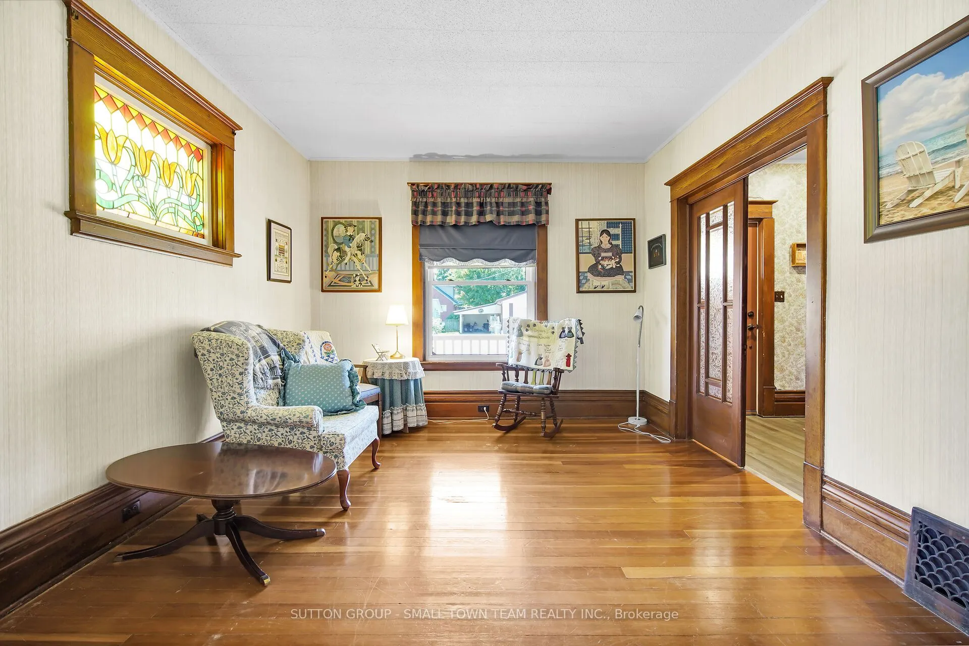 50 Huron Street W