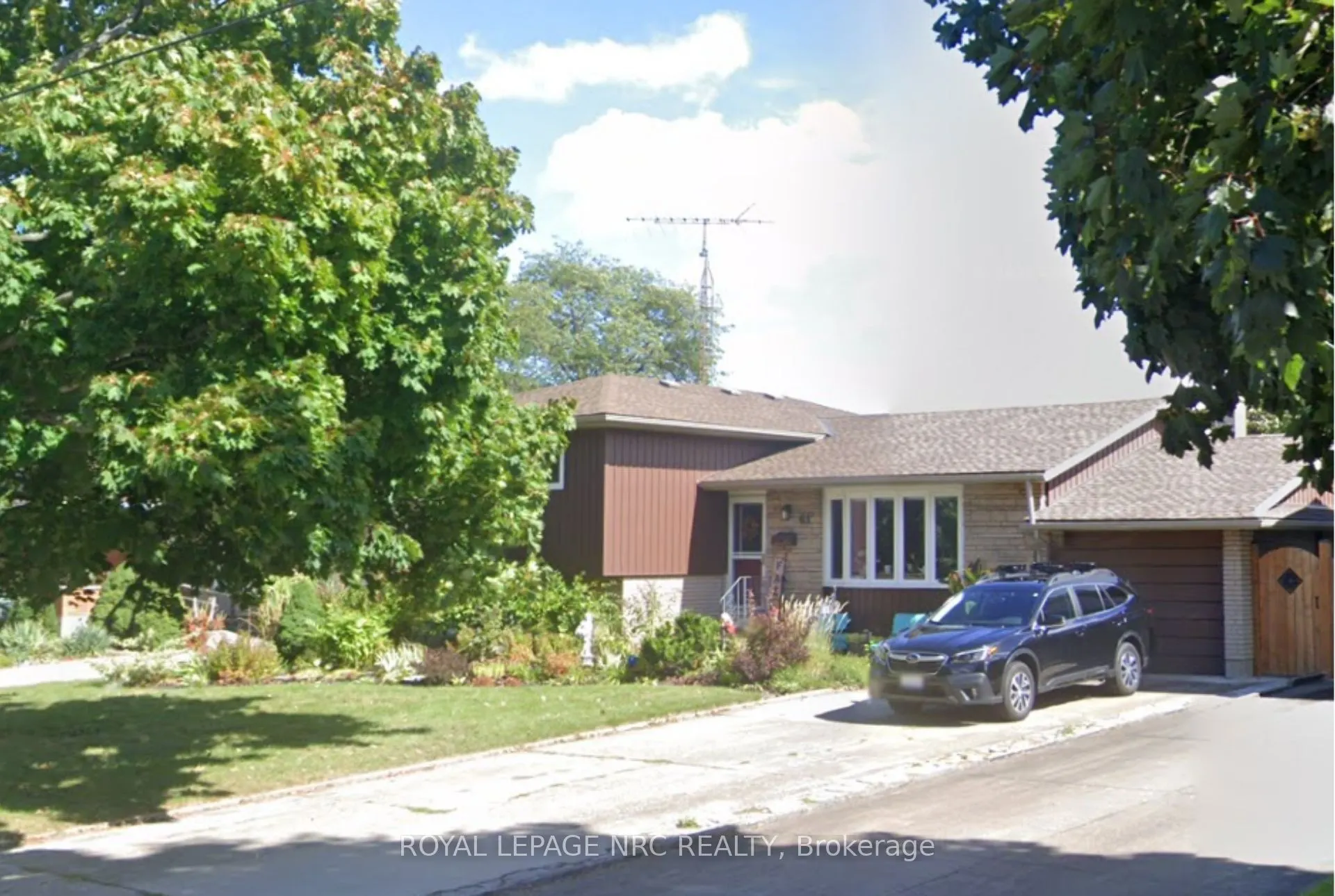61 Prince Philip Drive