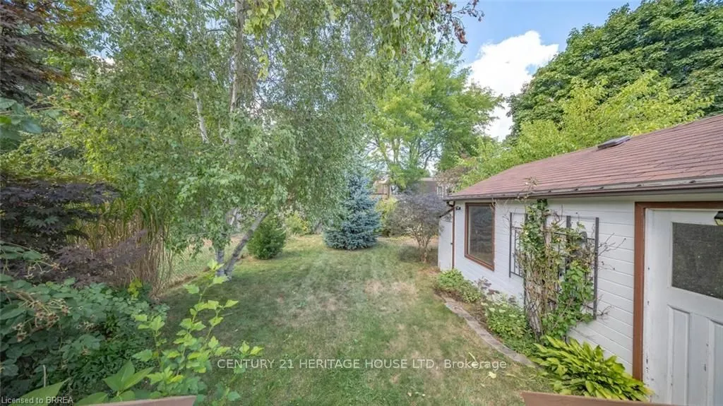 35 Salisbury Avenue