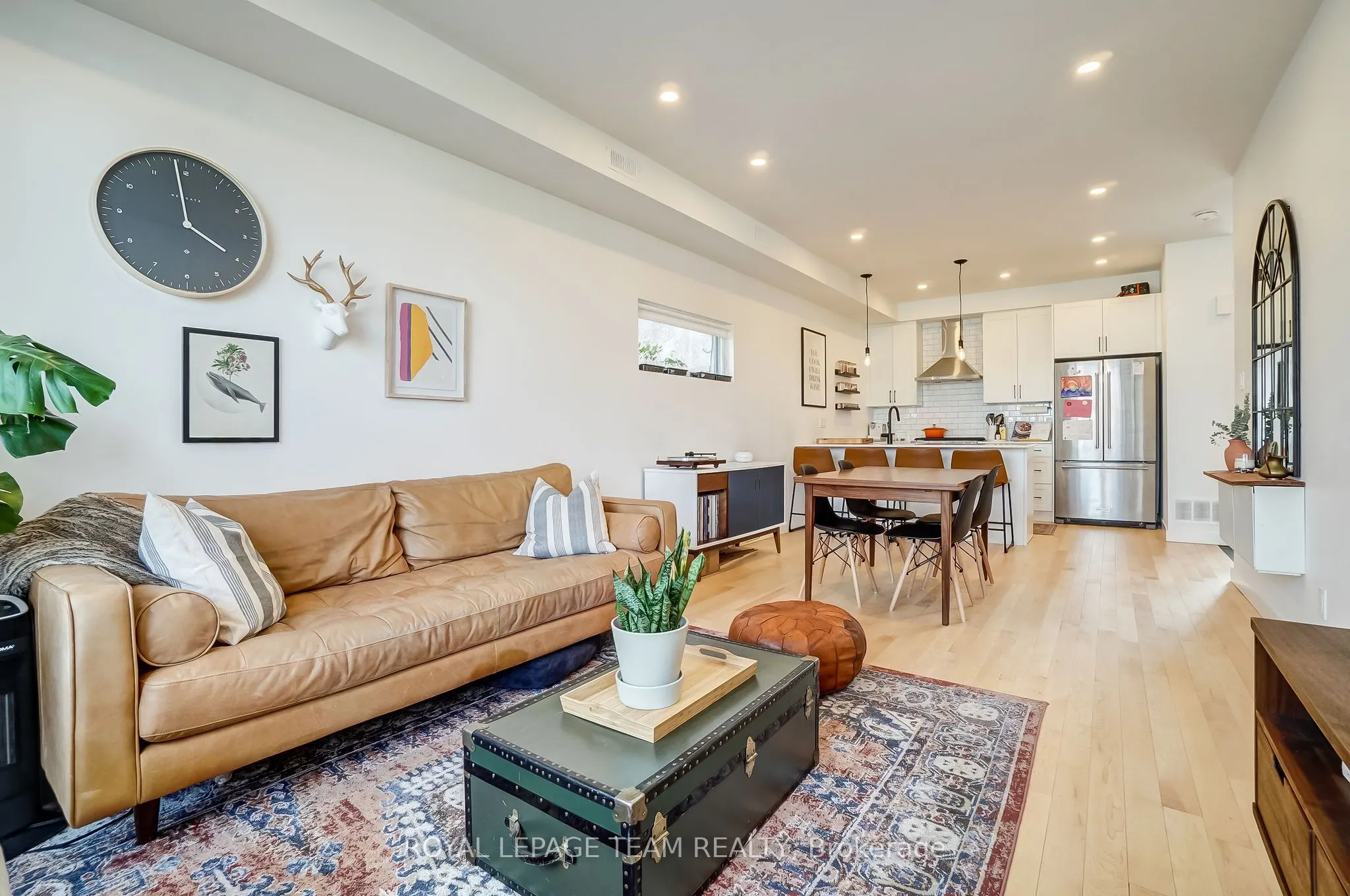 125 CARRUTHERS Avenue