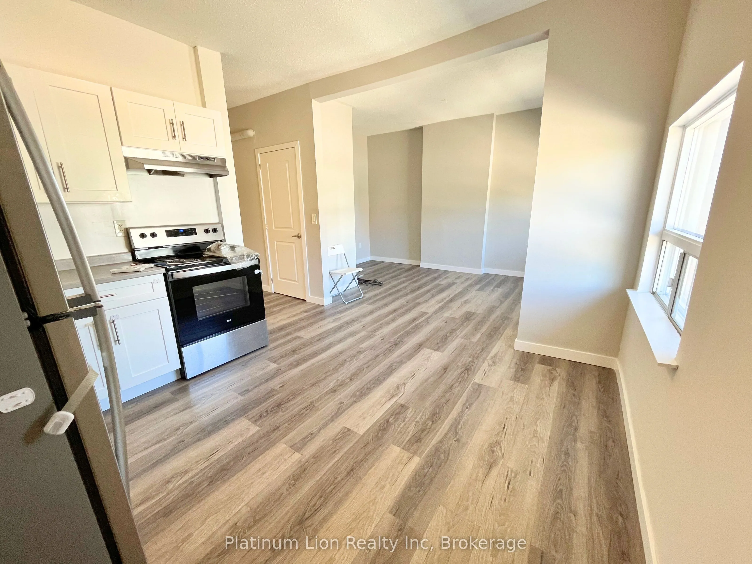 117 Park Street S, #7