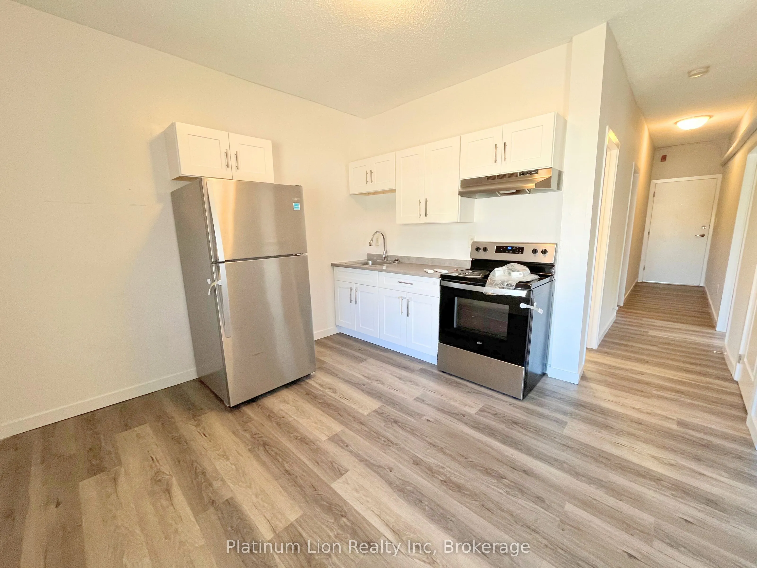 117 Park Street S, #7