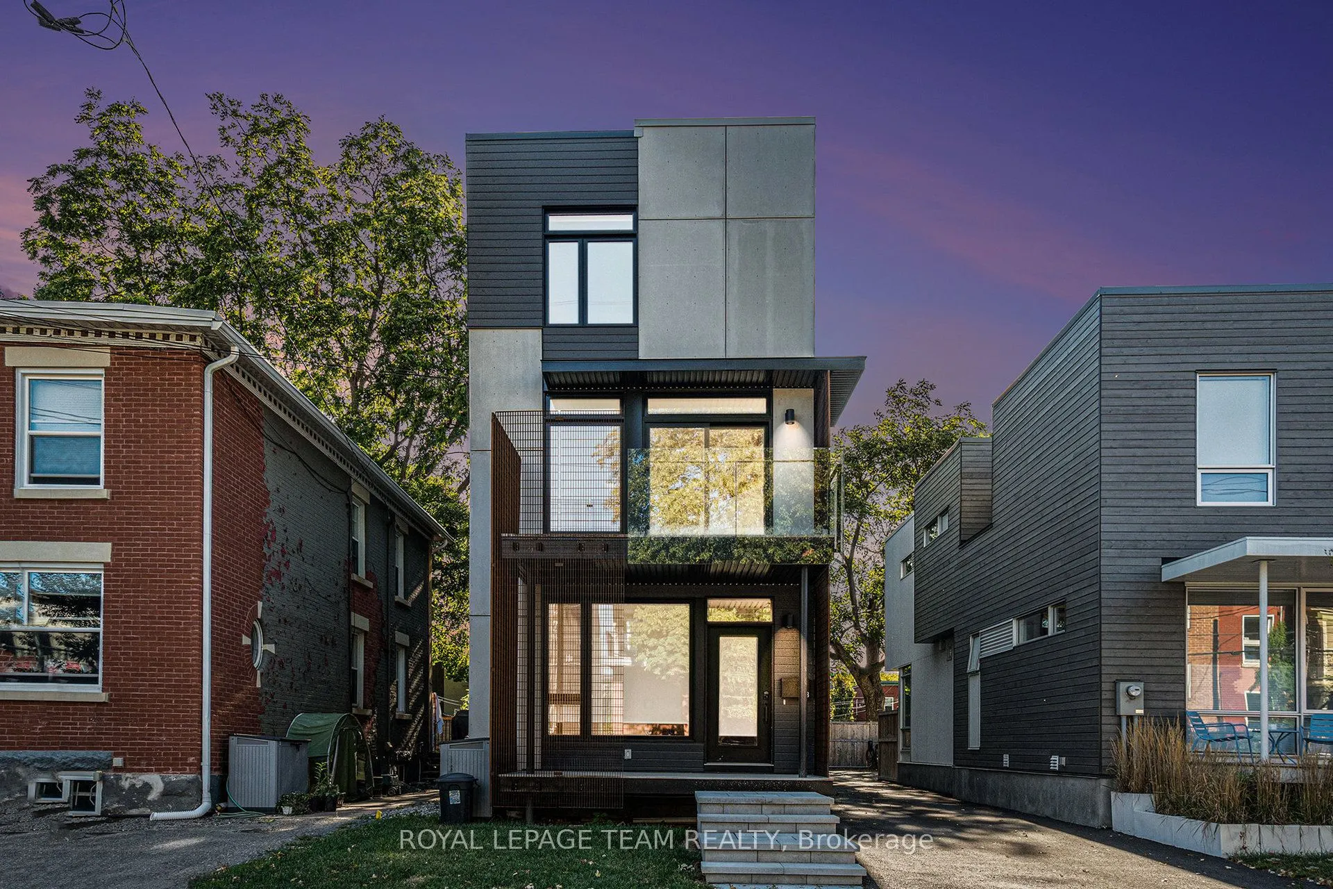 90 HAMILTON Avenue N, #B