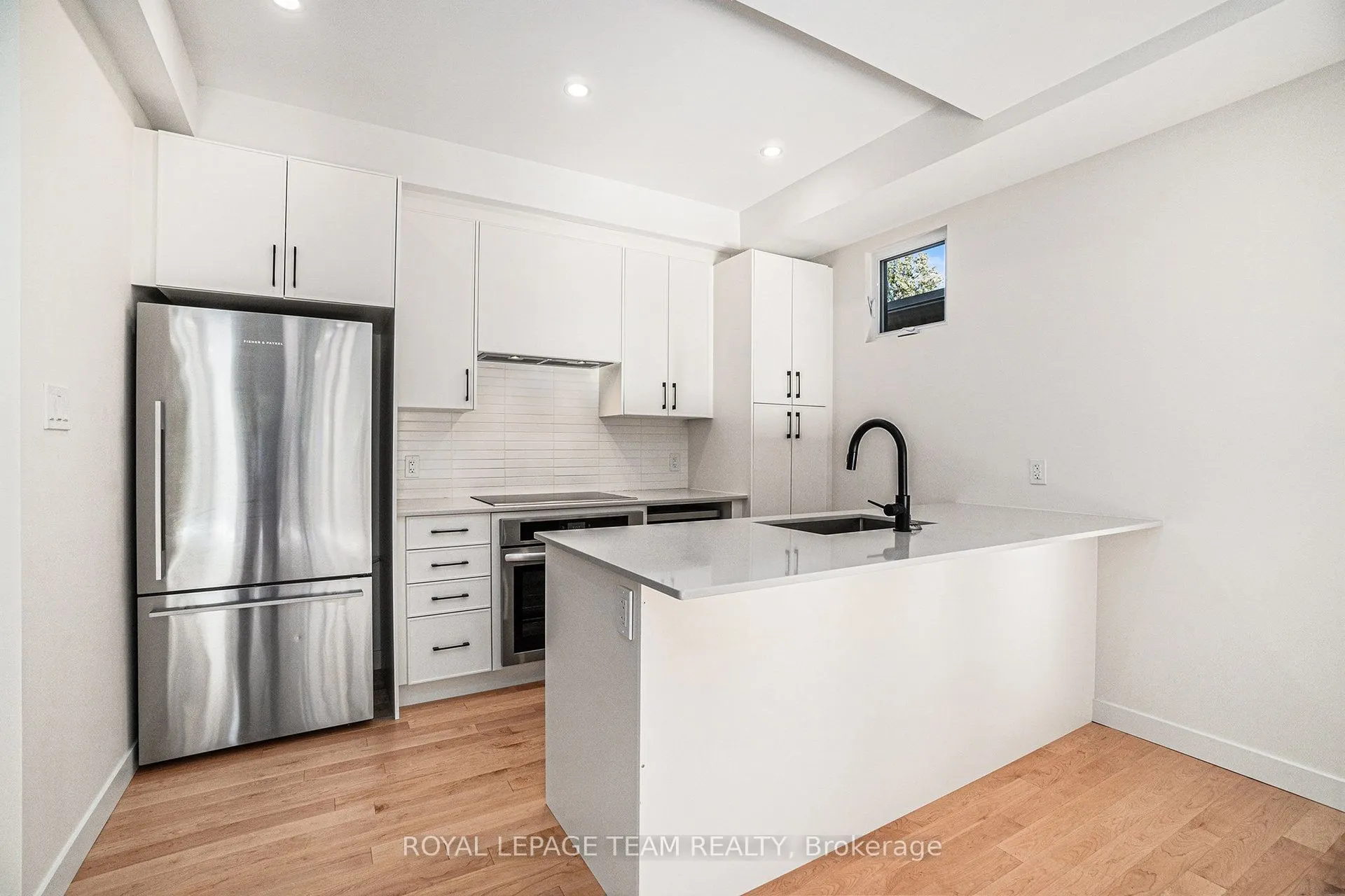 90 HAMILTON Avenue N, #B
