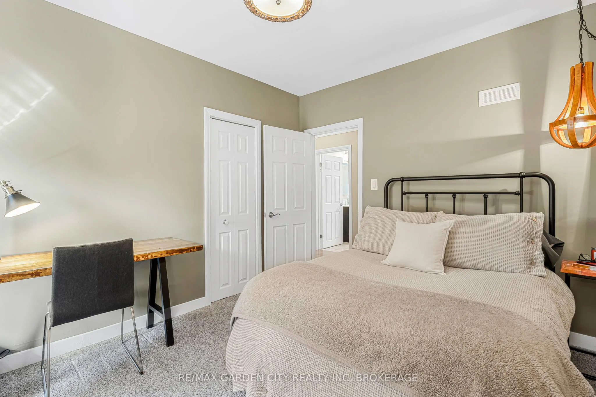 14 Peachtree Parkway