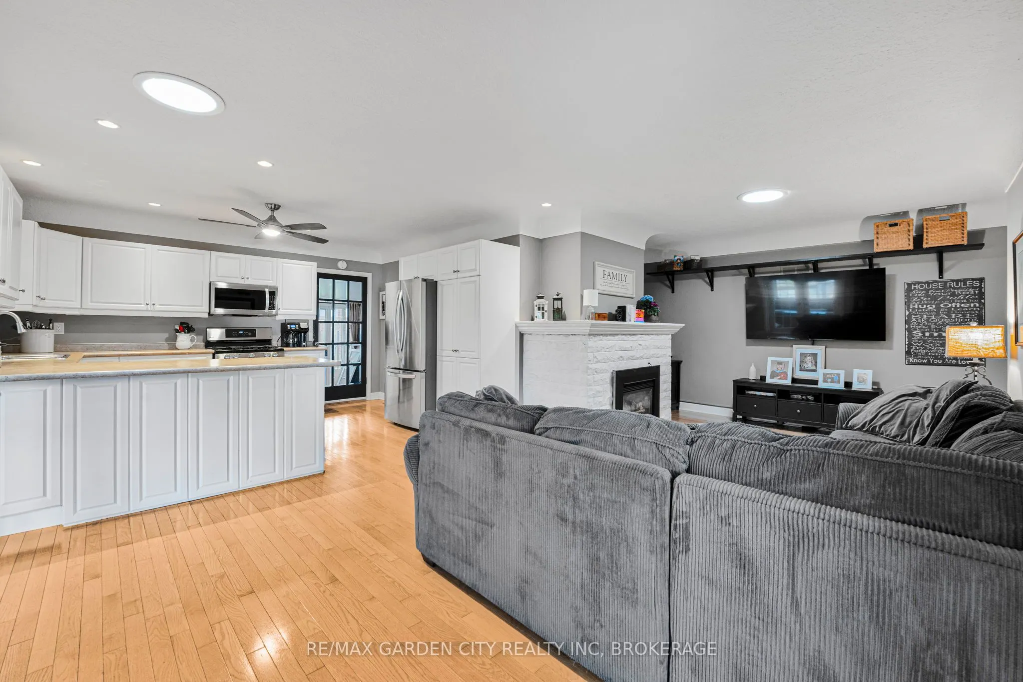 14 Peachtree Parkway