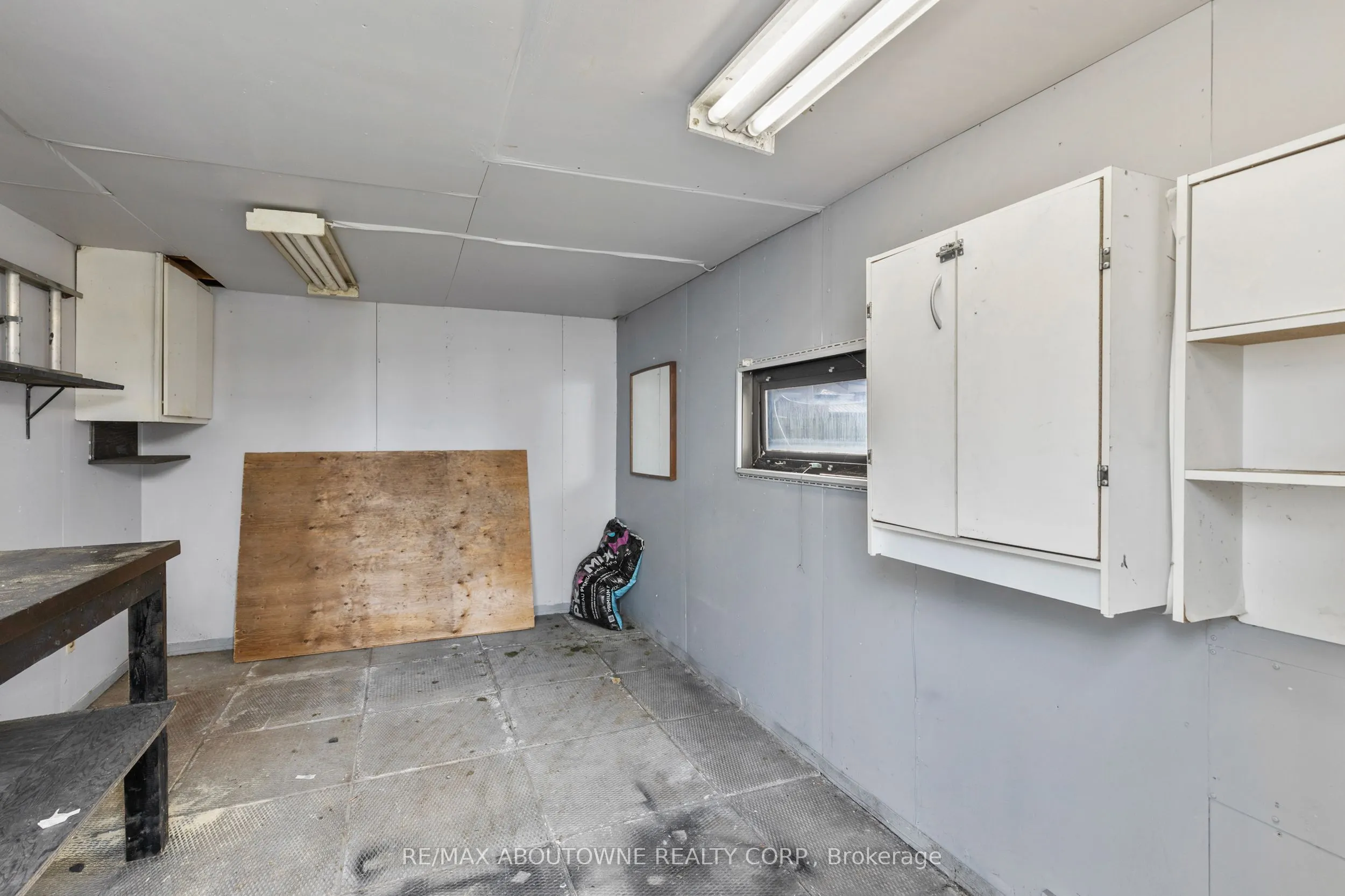 26 Rosemont Avenue