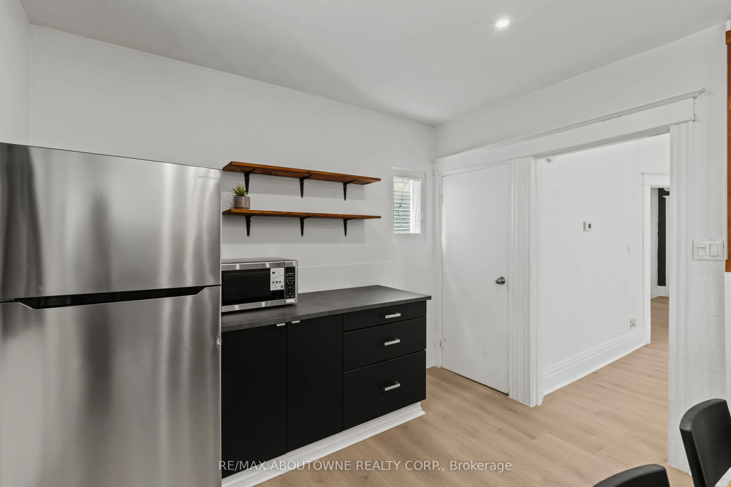 26 Rosemont Avenue