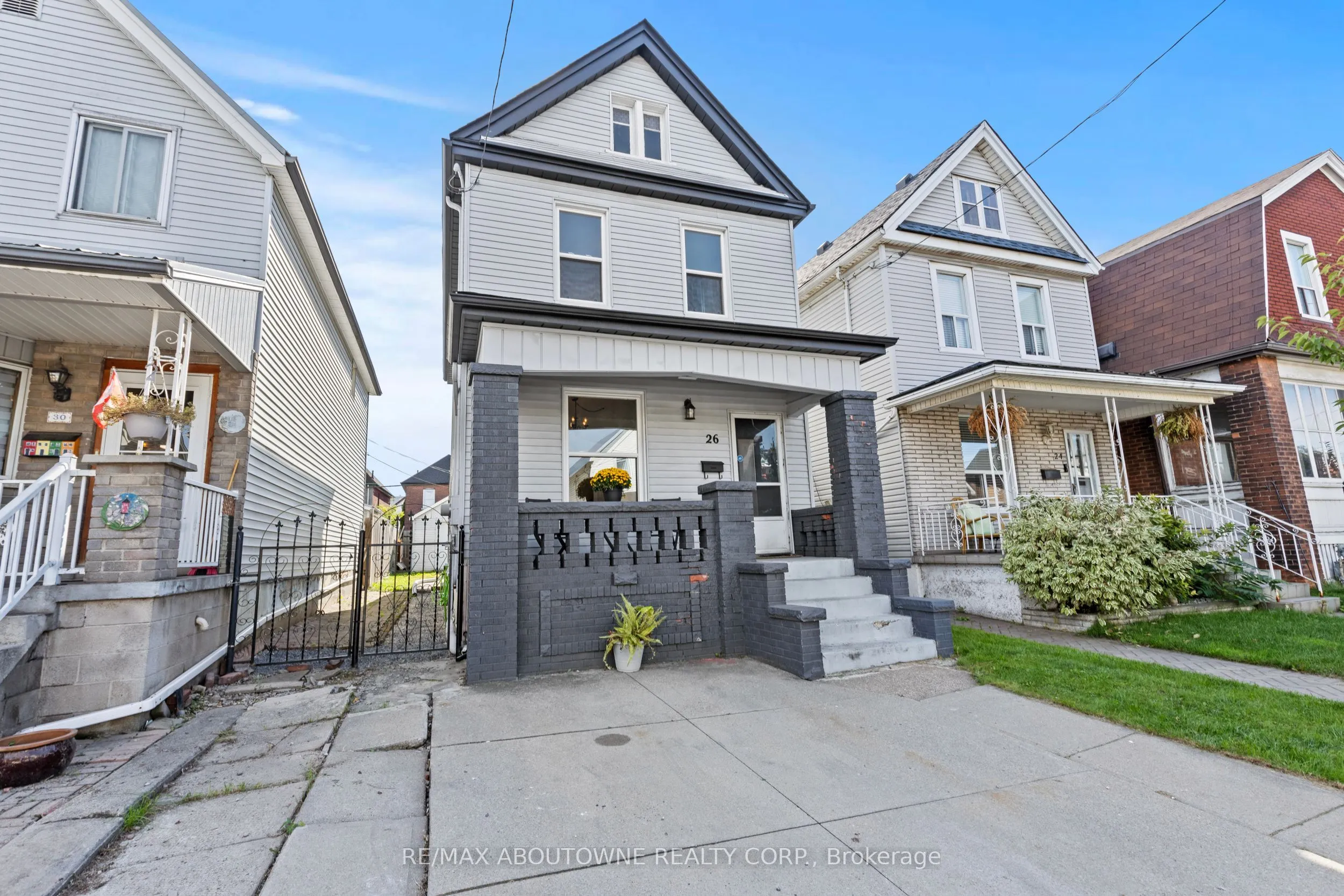 26 Rosemont Avenue