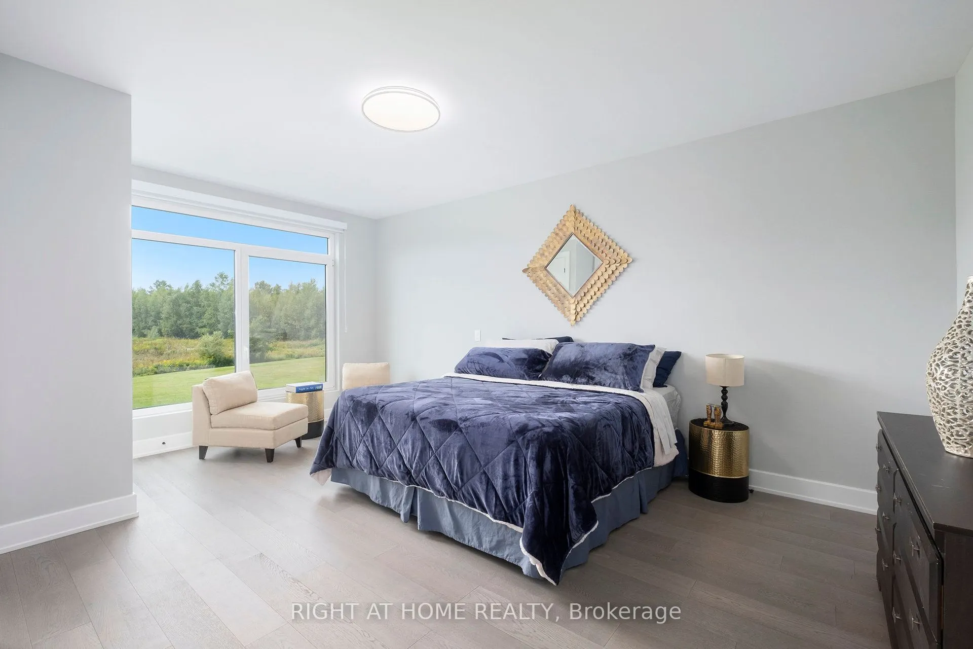 5046 Green Links Way