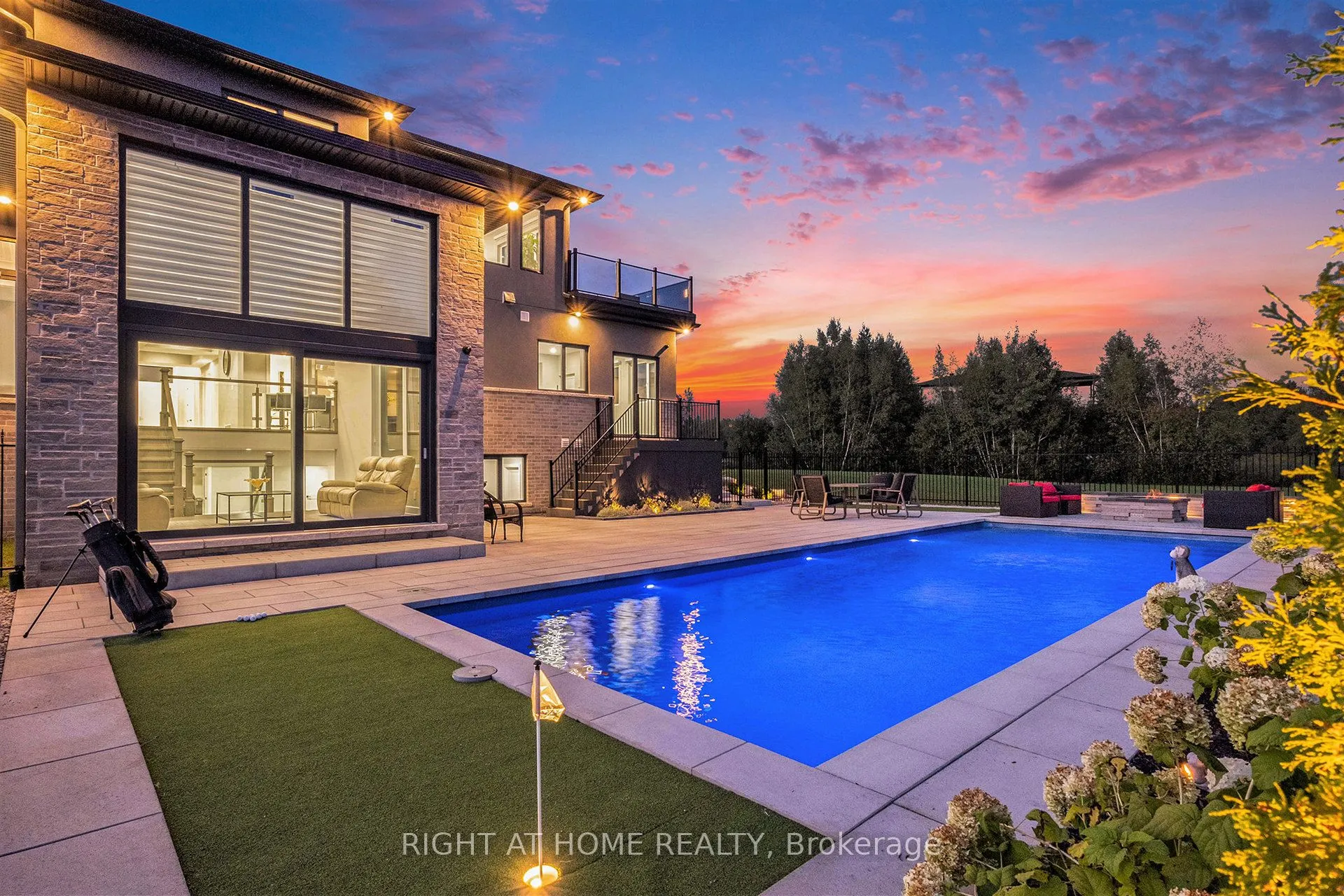 5046 Green Links Way