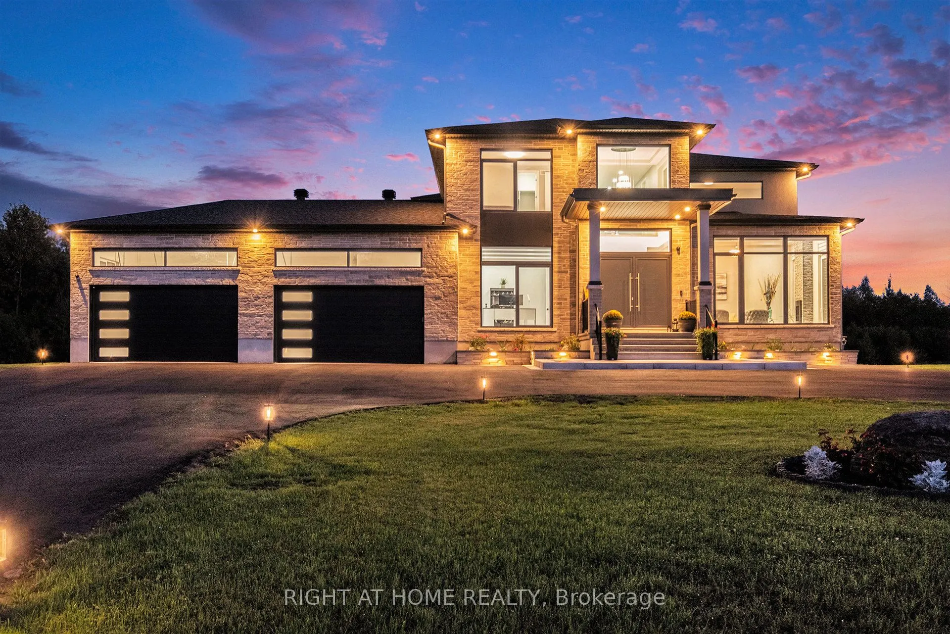5046 Green Links Way